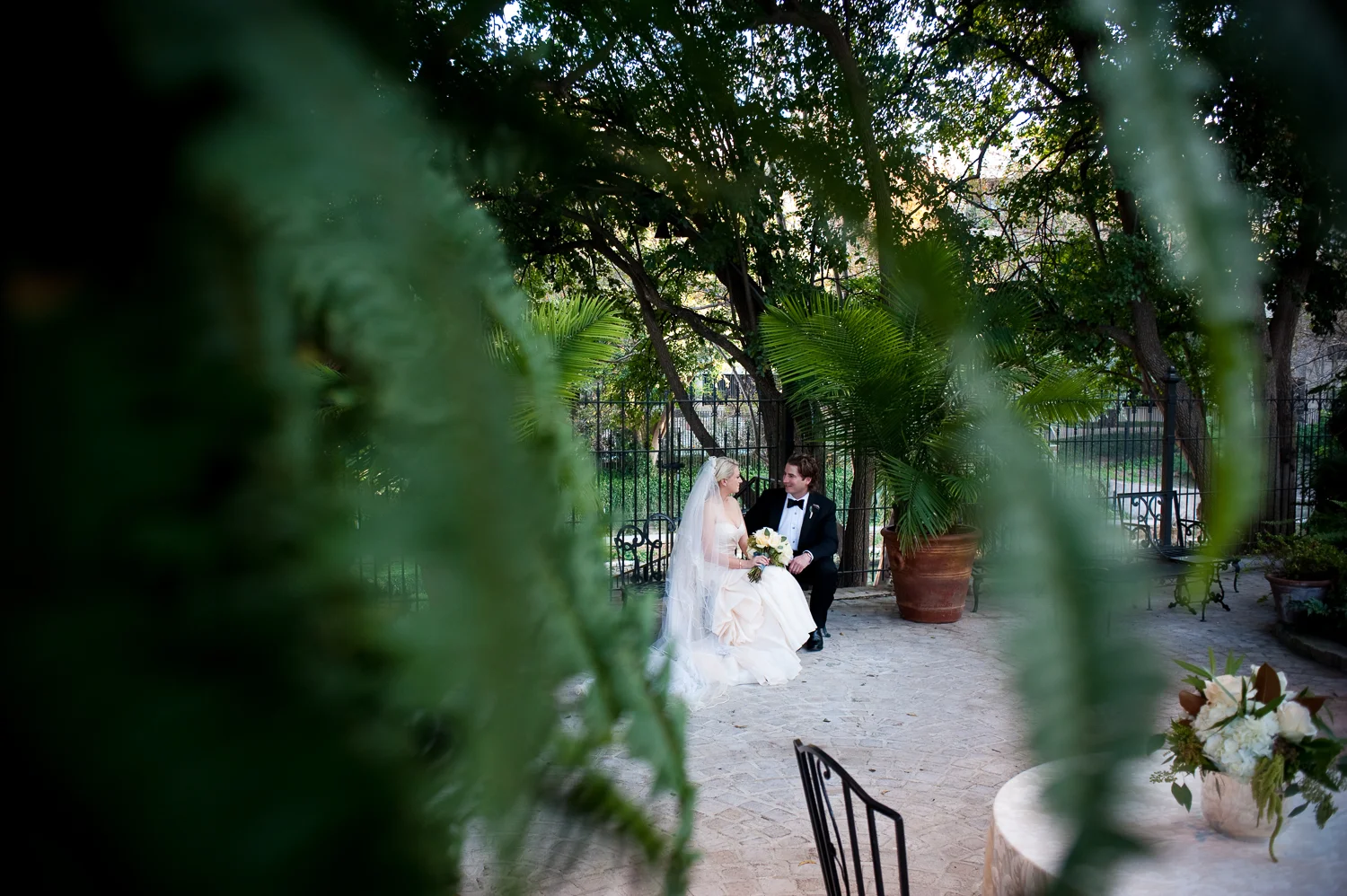 sarah_bork_hamilton_wedding_rosaroby-22.jpg