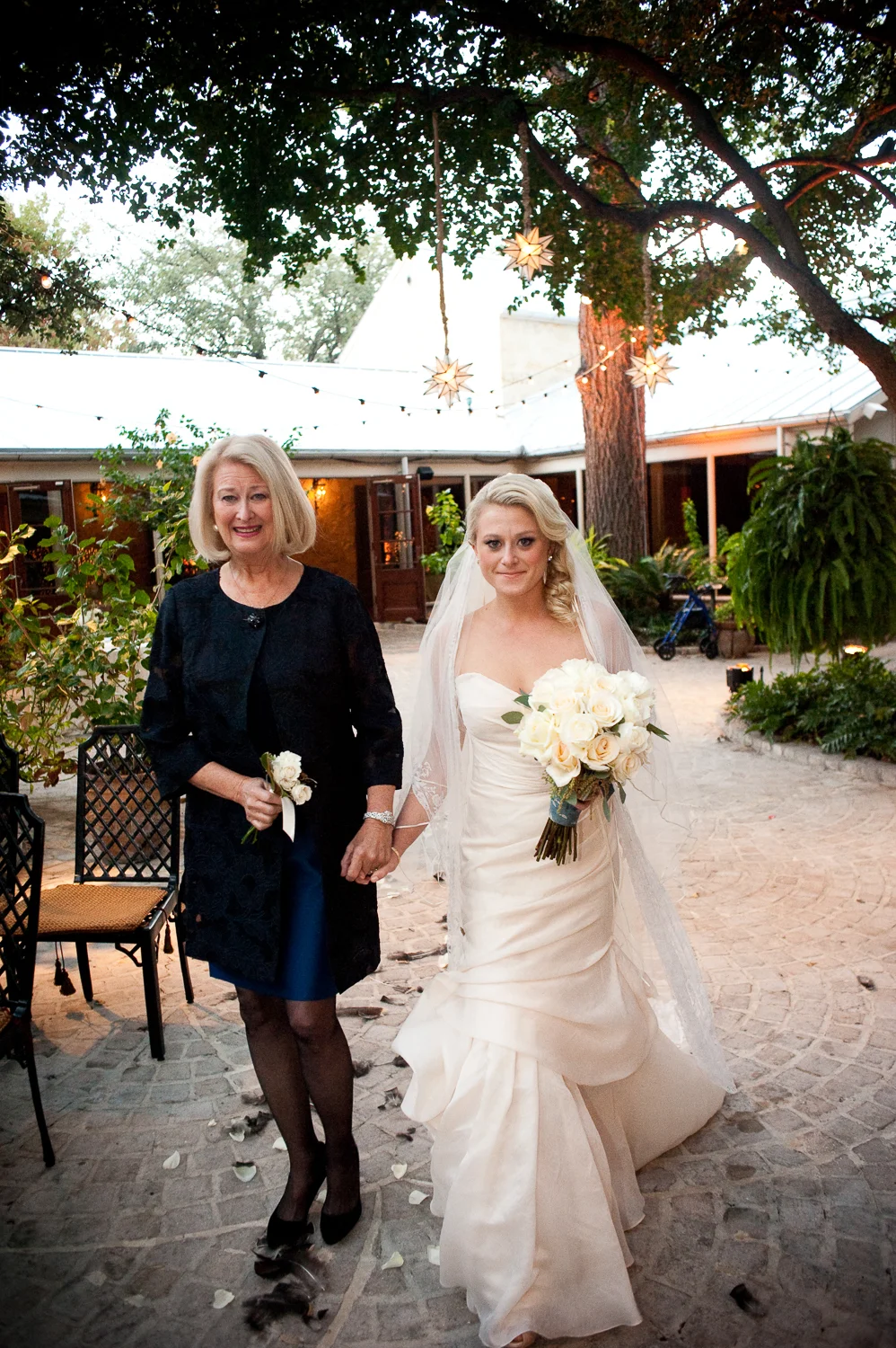 sarah_bork_hamilton_wedding_rosaroby-42.jpg
