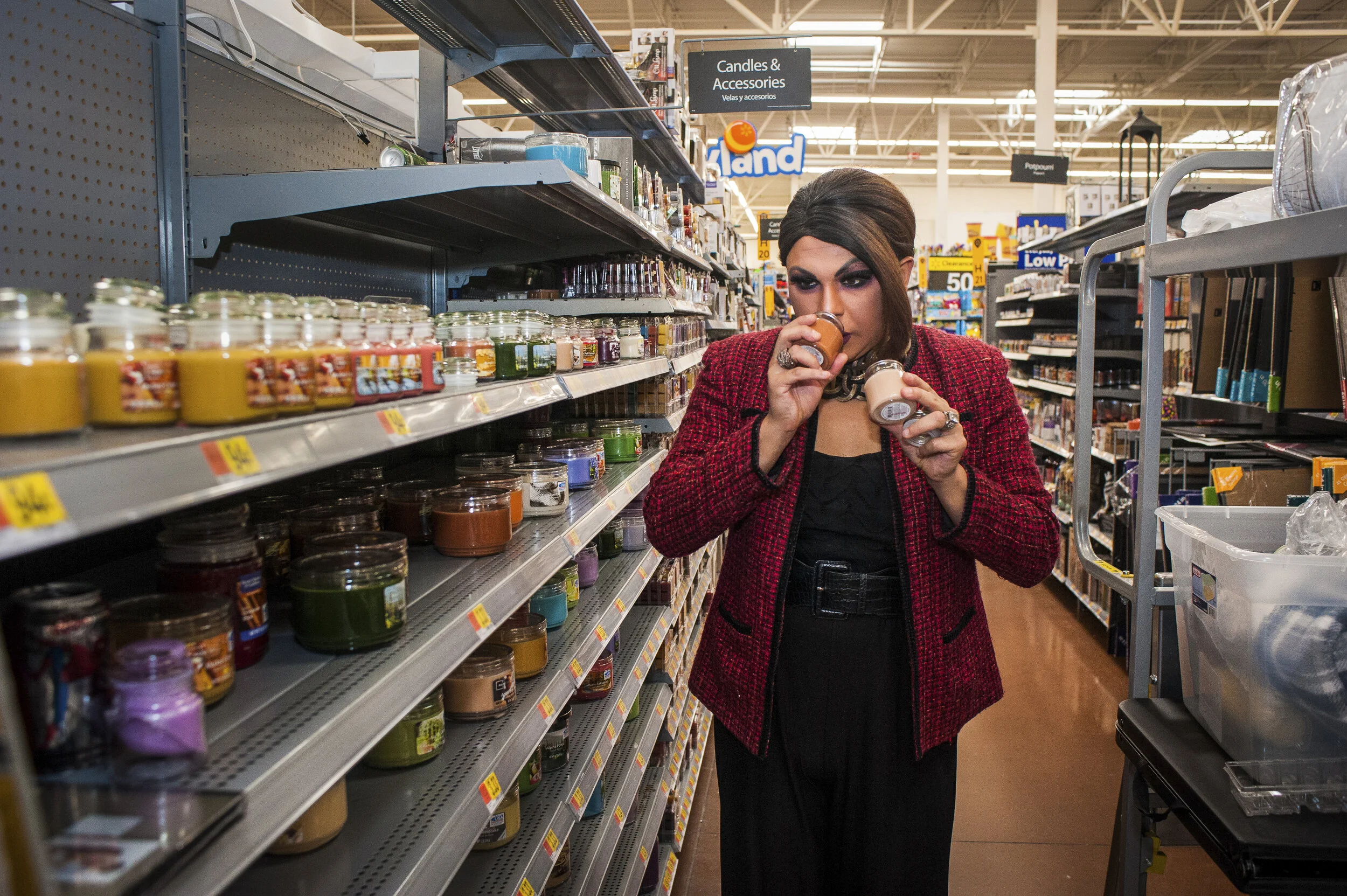  Girls Gotta Eat - Picking A Favorite Scent - The Senator Colleen DeForrest 