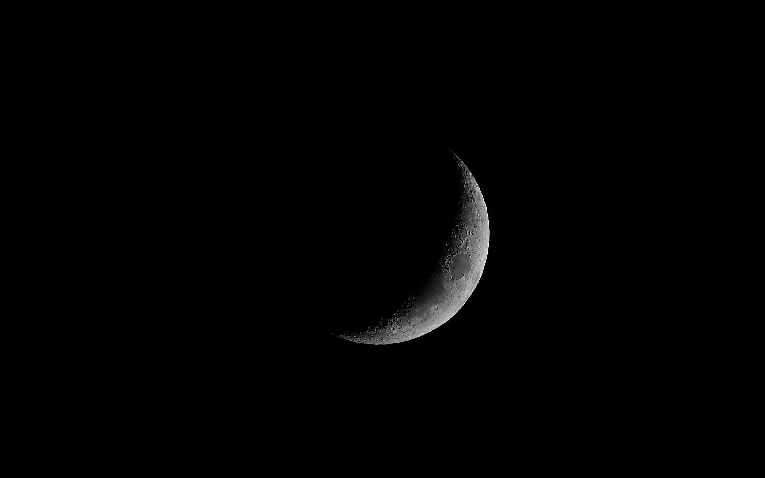 22-percent-illumination-moonrise.jpg