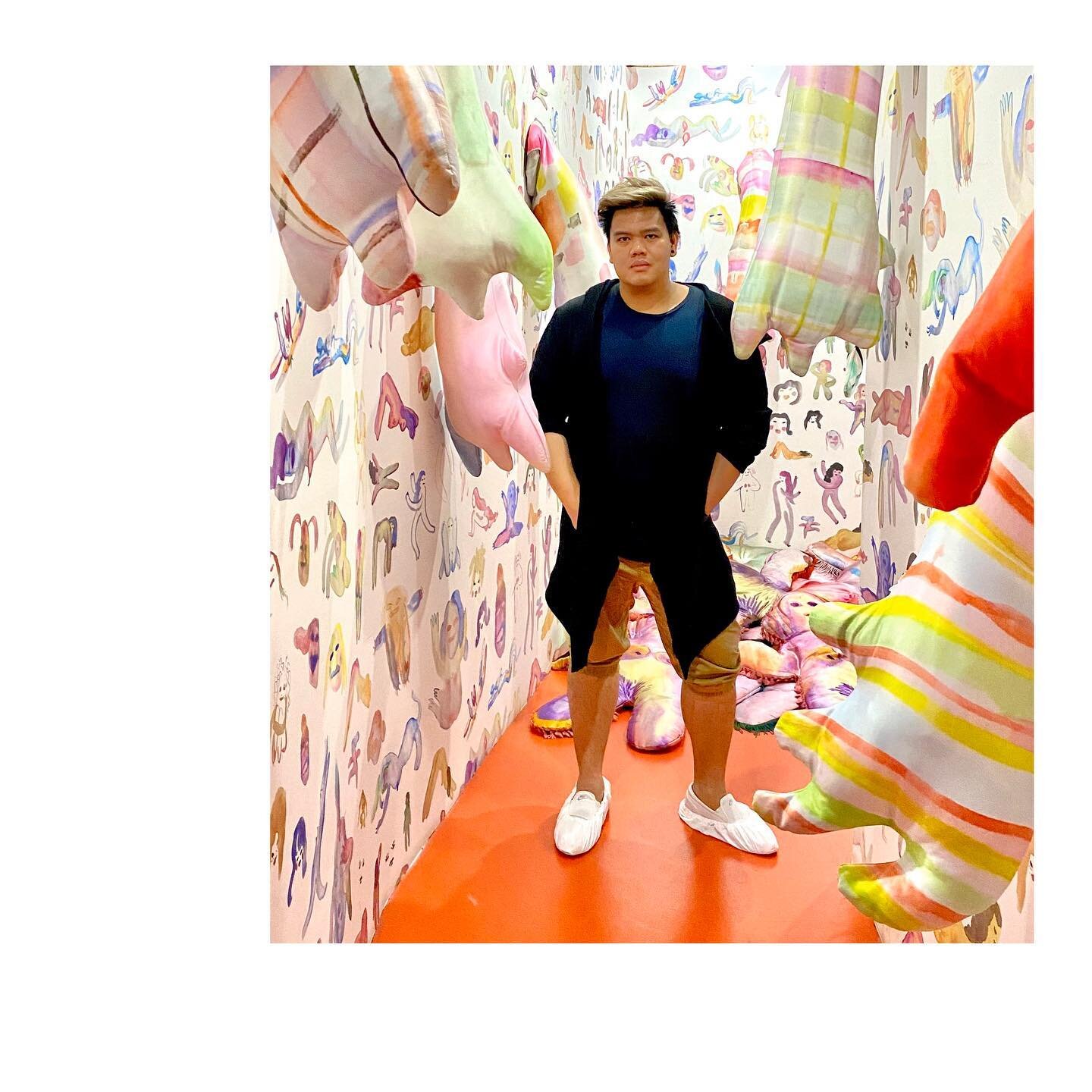 A C C E P T A N C E
🎵Don&rsquo;t lose who you are, in the blur of the stars🎵
- -
- -
#art #artinstallation #culture #flutterexperience #installation #installationart #photo #photography #instagood #pose #instaphoto #azn #asian #asianboy #gay #gaybo