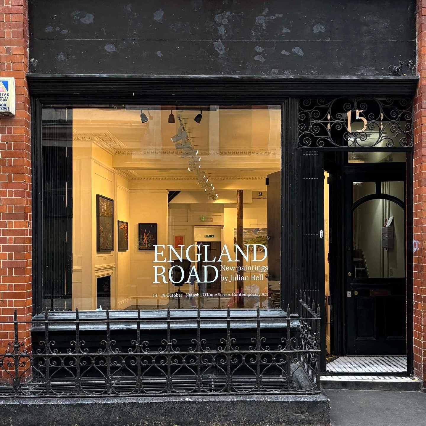 To anyone who might in London over the next week, this is a must-visit. Julian Bell's work is unusual and beautiful, breathtakingly good. Also, and much less importantly, I designed the decal in the window. 14th-19th October. Heavily recommend. 

15 