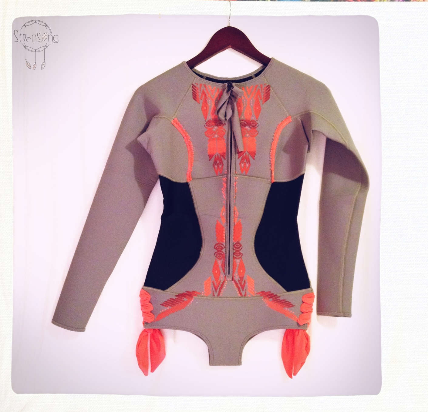 SIRENSONG ☮ WETSUITS