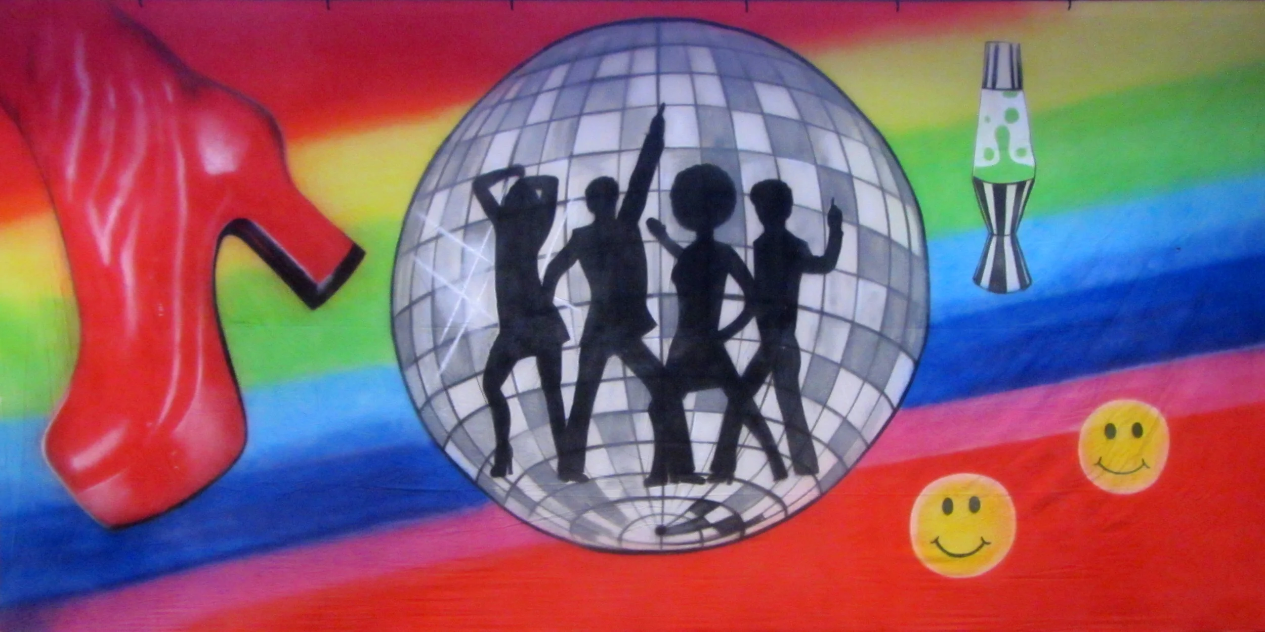 Backdrop Measures approximately 6m x 3m (20' x 10') Can be supplied with freestanding, goal post style stand