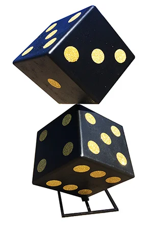 Giant tumbling Dice - Huge centre piece for rooms Size of each die is approx 1m across, overall height of stack is over 2.5m - freestanding