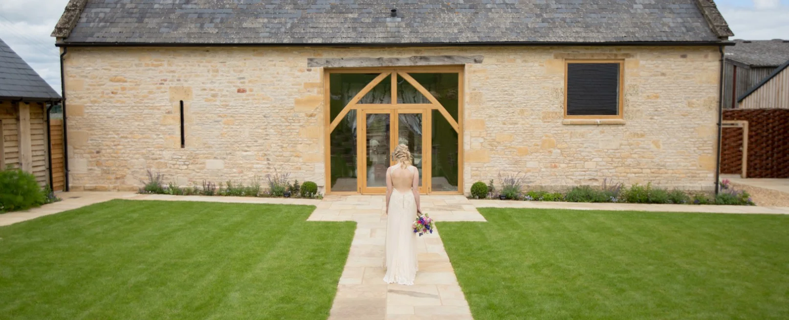 Barn-bride.jpg