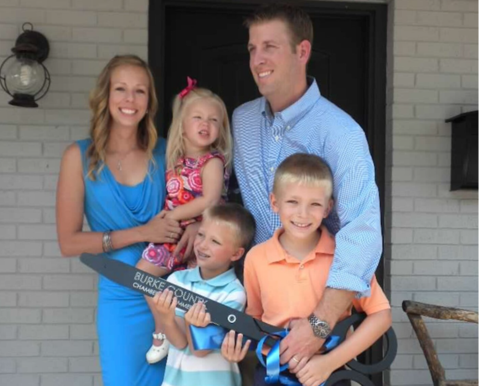 About WNC — WNC Real Estate Inc.