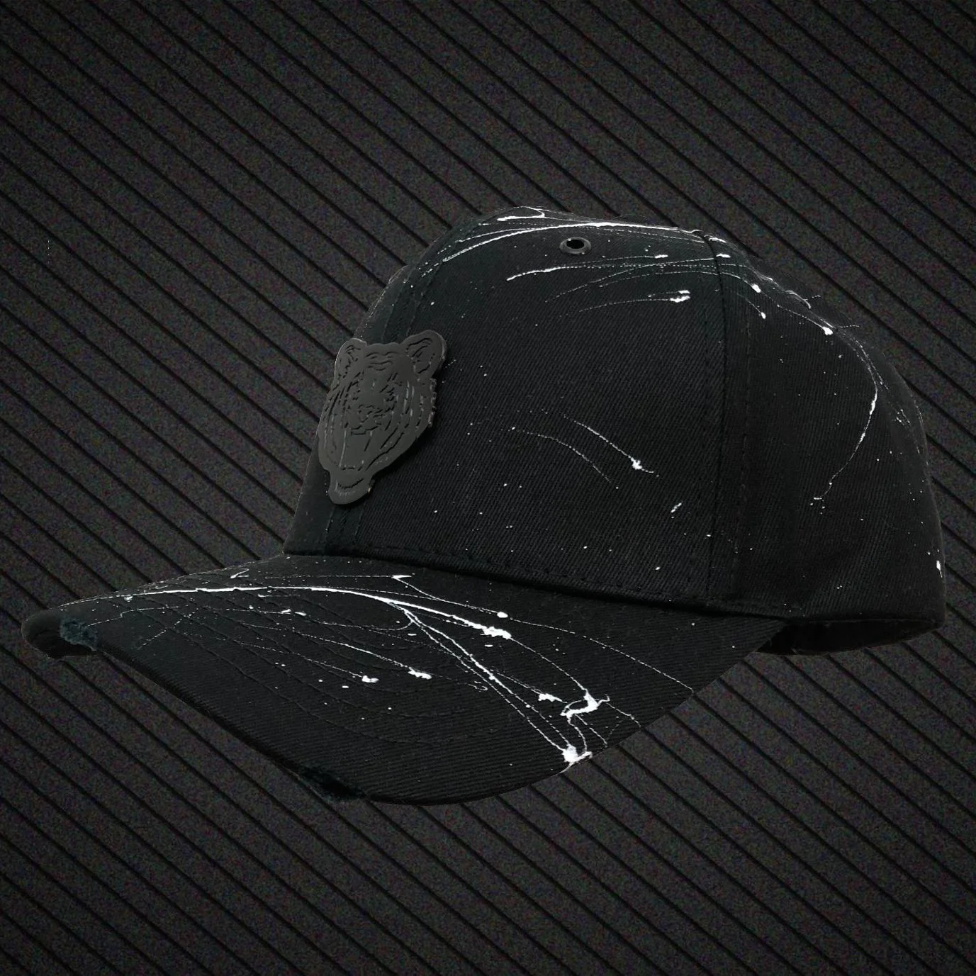White paint Tiger cap — Ricalyce