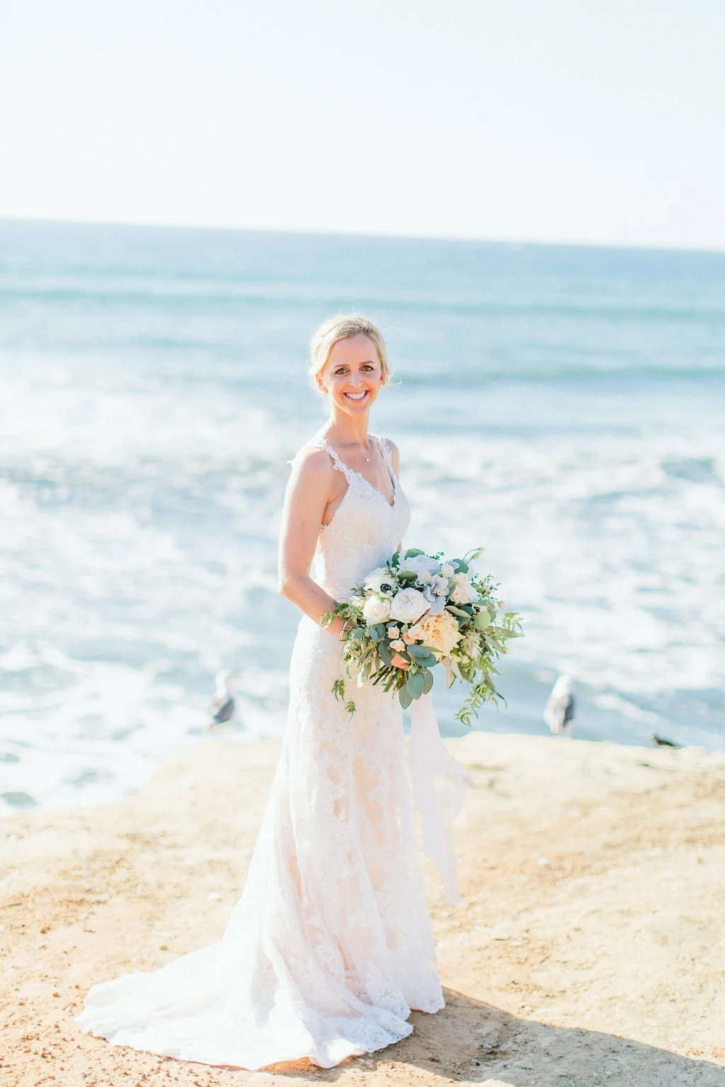 Blush & ivory beach wedding | La Jolla Weddings | Compass Floral Design | Wedding Florist in San Diego and Southern California | Aga Jones Photography