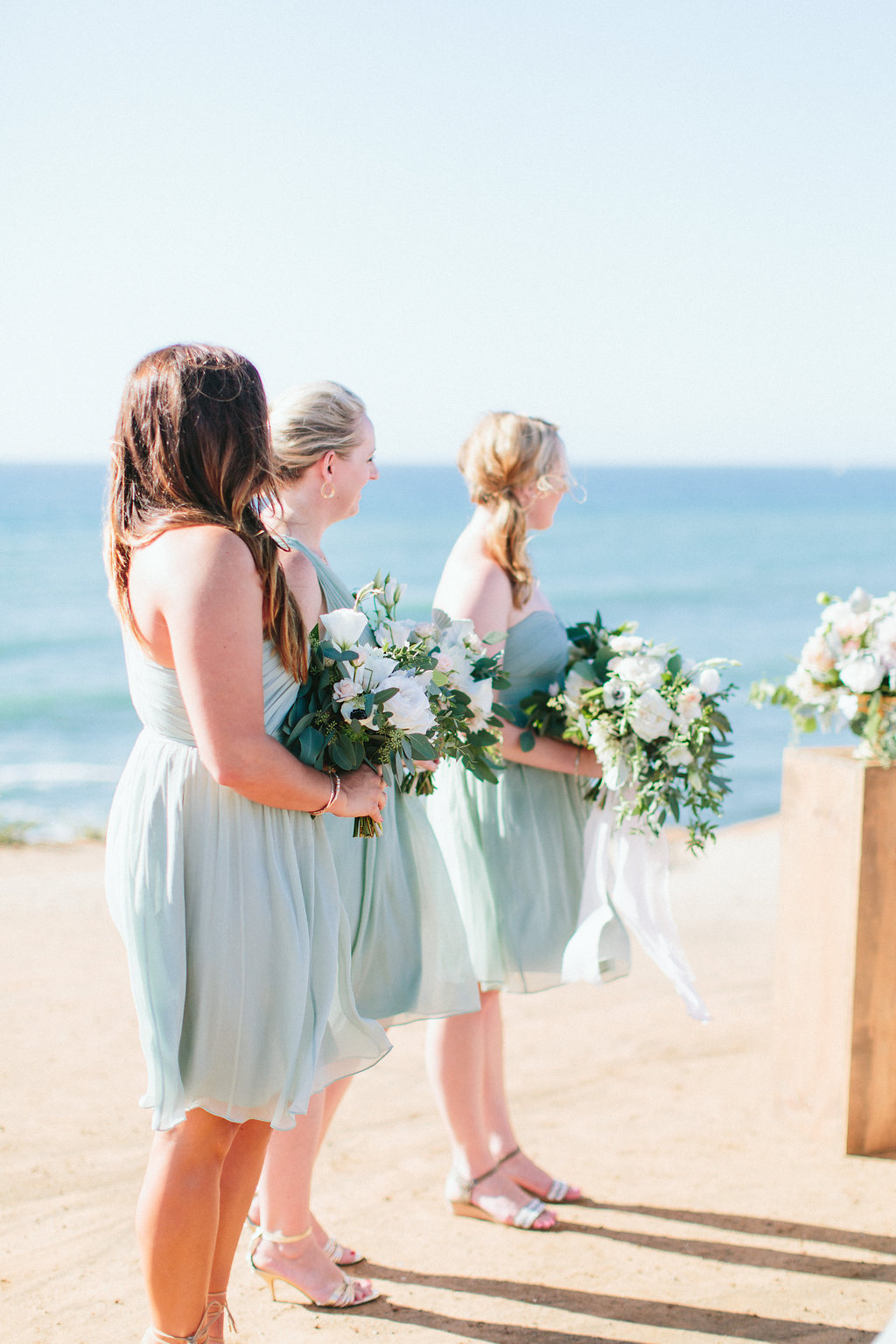Blush & ivory beach wedding ceremony | La Jolla Weddings | Compass Floral Design | Wedding Florist in San Diego and Southern California | Aga Jones Photography