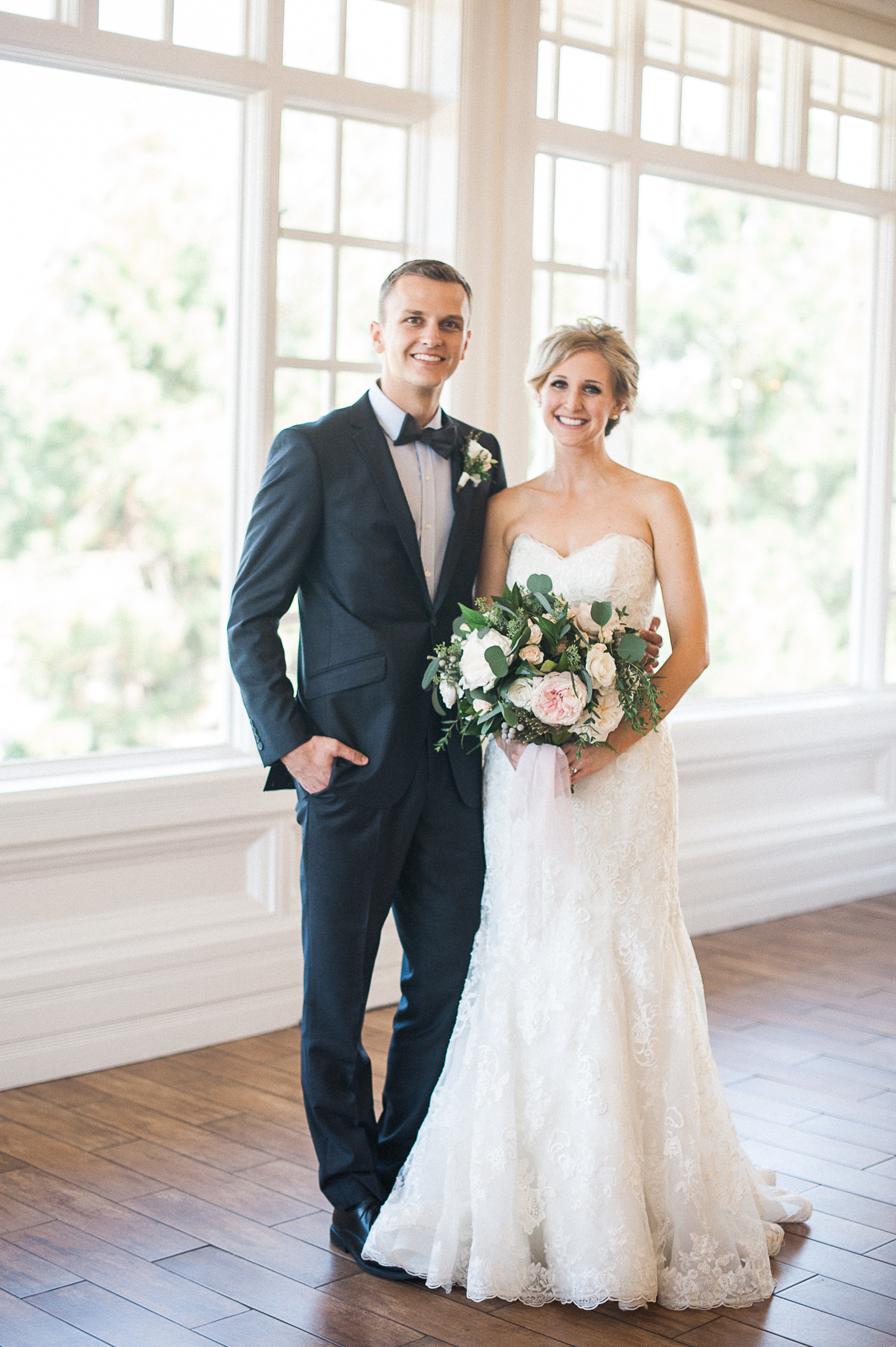 Carmel Mountain Ranch Country Club Blush & ivory, garden romantic wedding by San Diego wedding florist, Compass Floral. Brandi Welles Photography.