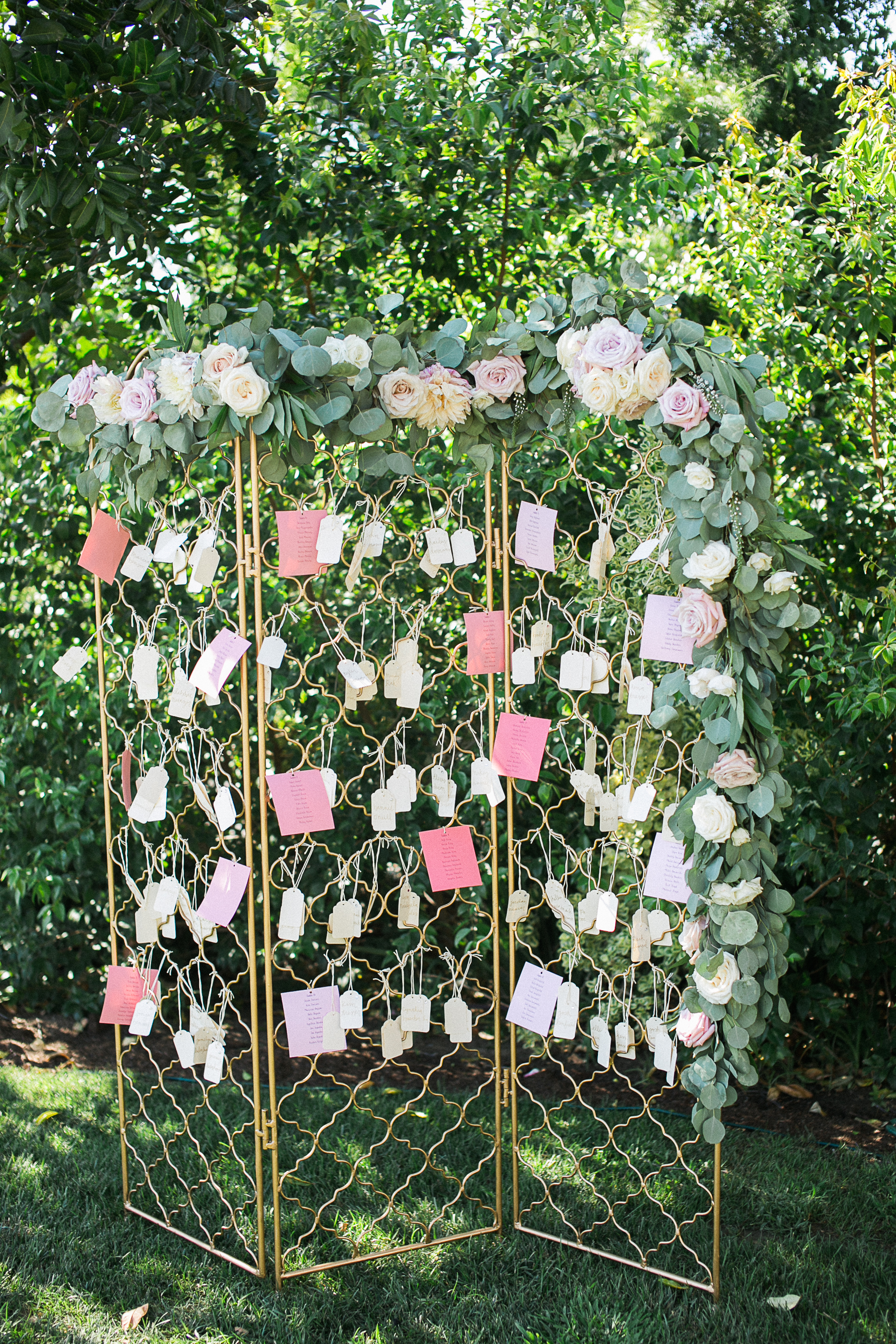 Eucalyptus & rose escort card garland by San Diego Florist, Compass Floral. Brandi Welles Photography. 