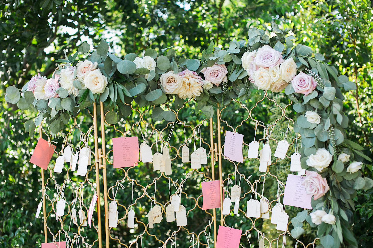 Eucalyptus & rose escort card garland by San Diego Florist, Compass Floral. Brandi Welles Photography. 