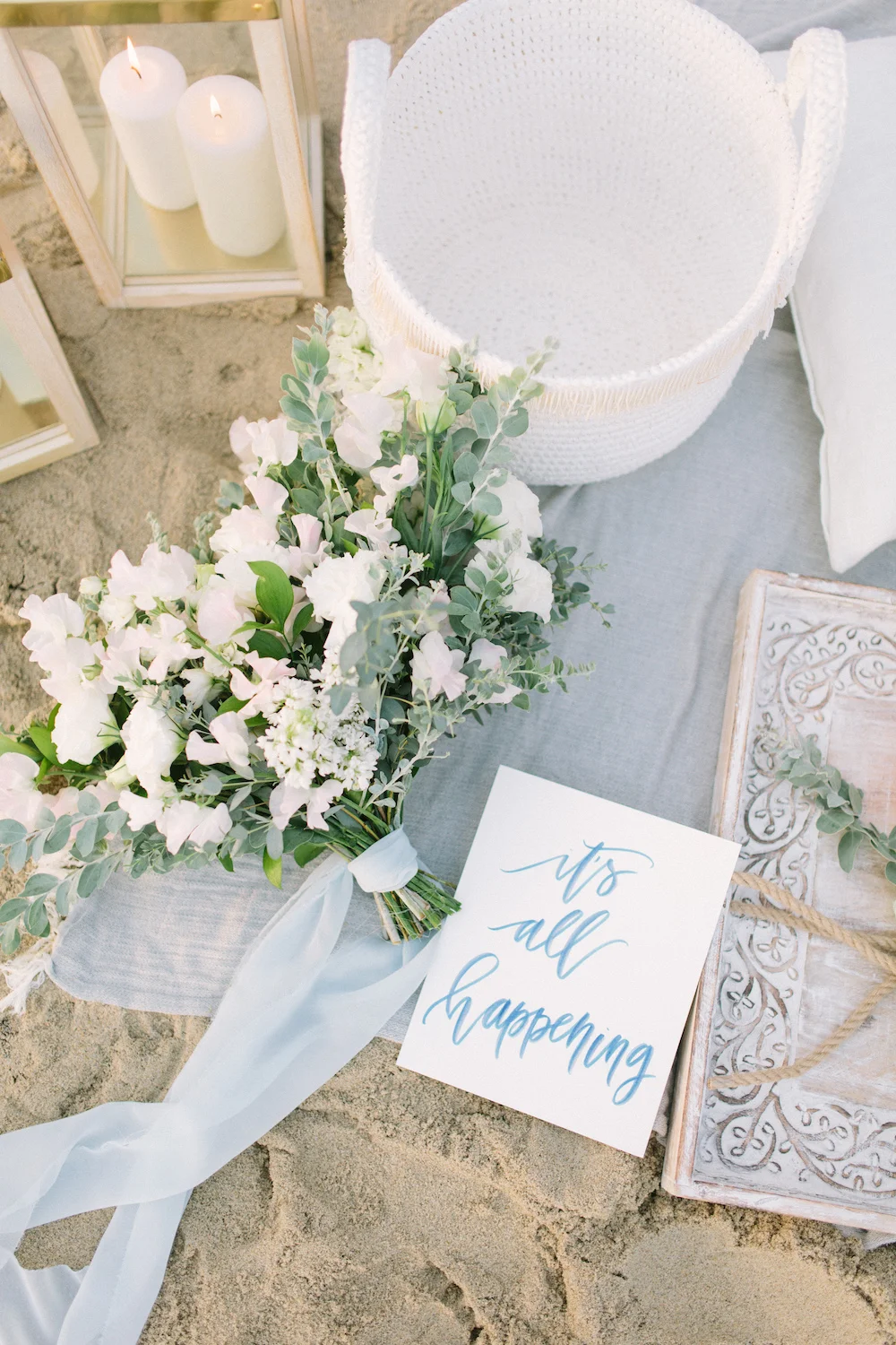 Laguna Beach, Summer fun styled shoot. Bouquet by Compass Floral. Design & Planning // Events by Talissa Photographer // Garrett Richardson