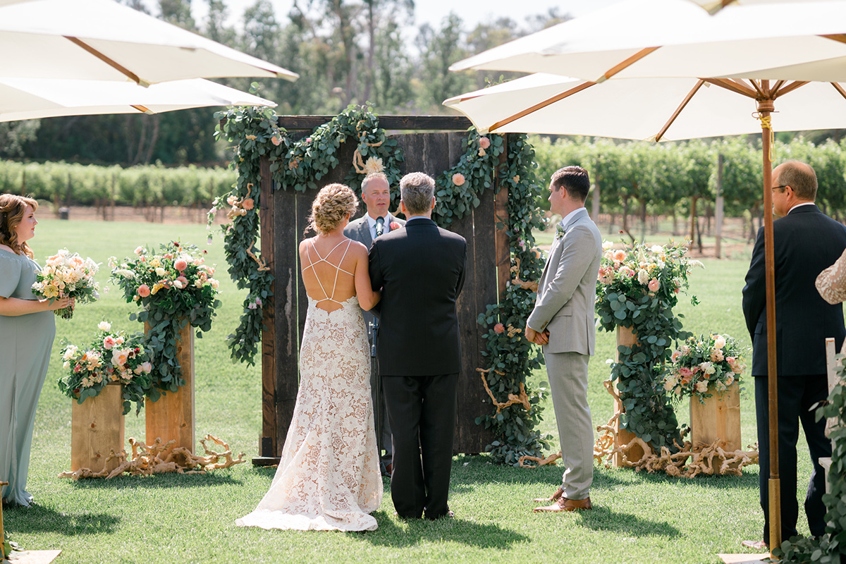 Anthropologie inspired private estate wedding ceremony | Compass Floral | Wedding Florist in San Diego and Southern California | Shane & Lauren Photo