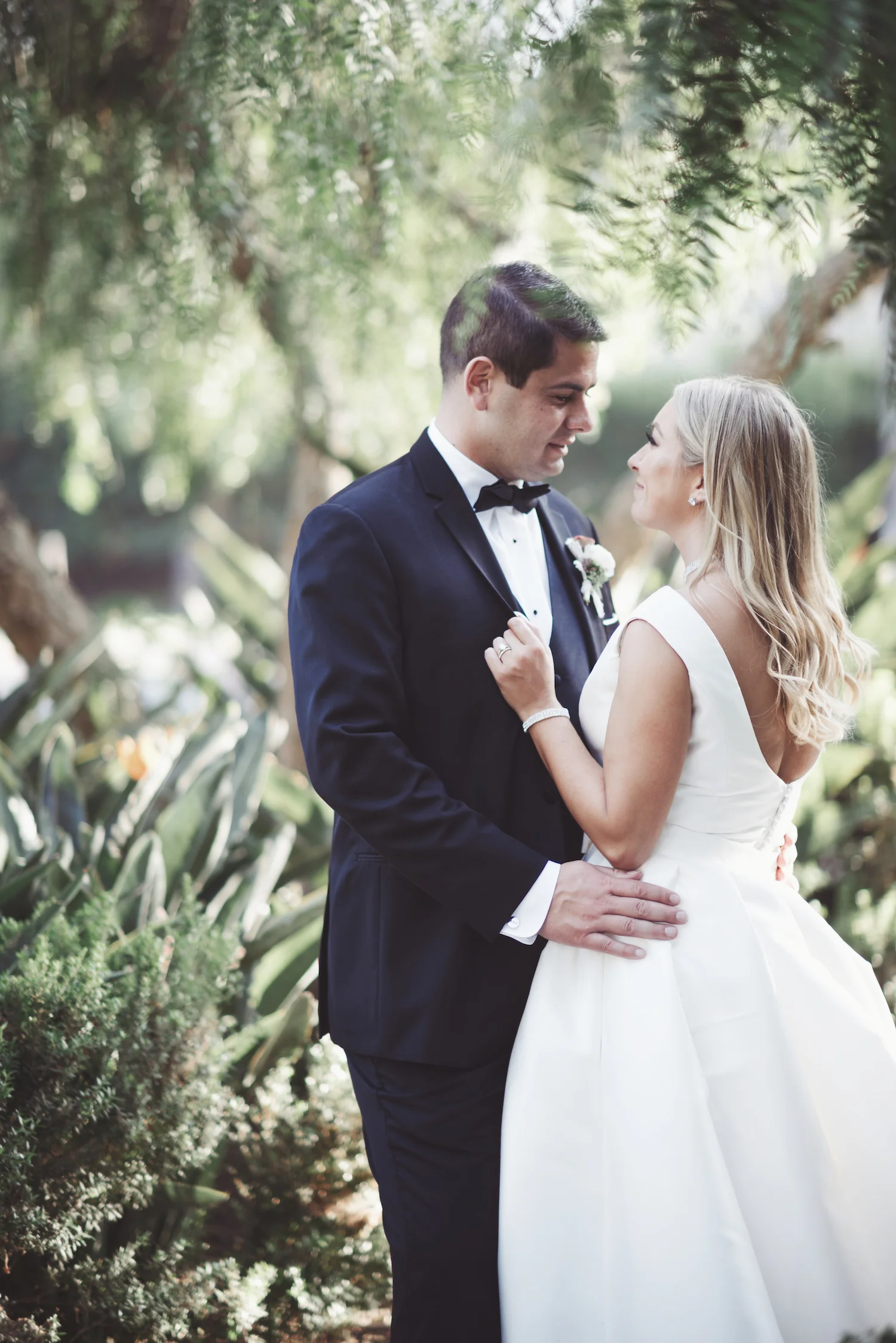 Bride and groom portrait | Estancia Weddings | Compass Floral Design | Wedding Florist in San Diego and Southern California | Brit Jaye Photography