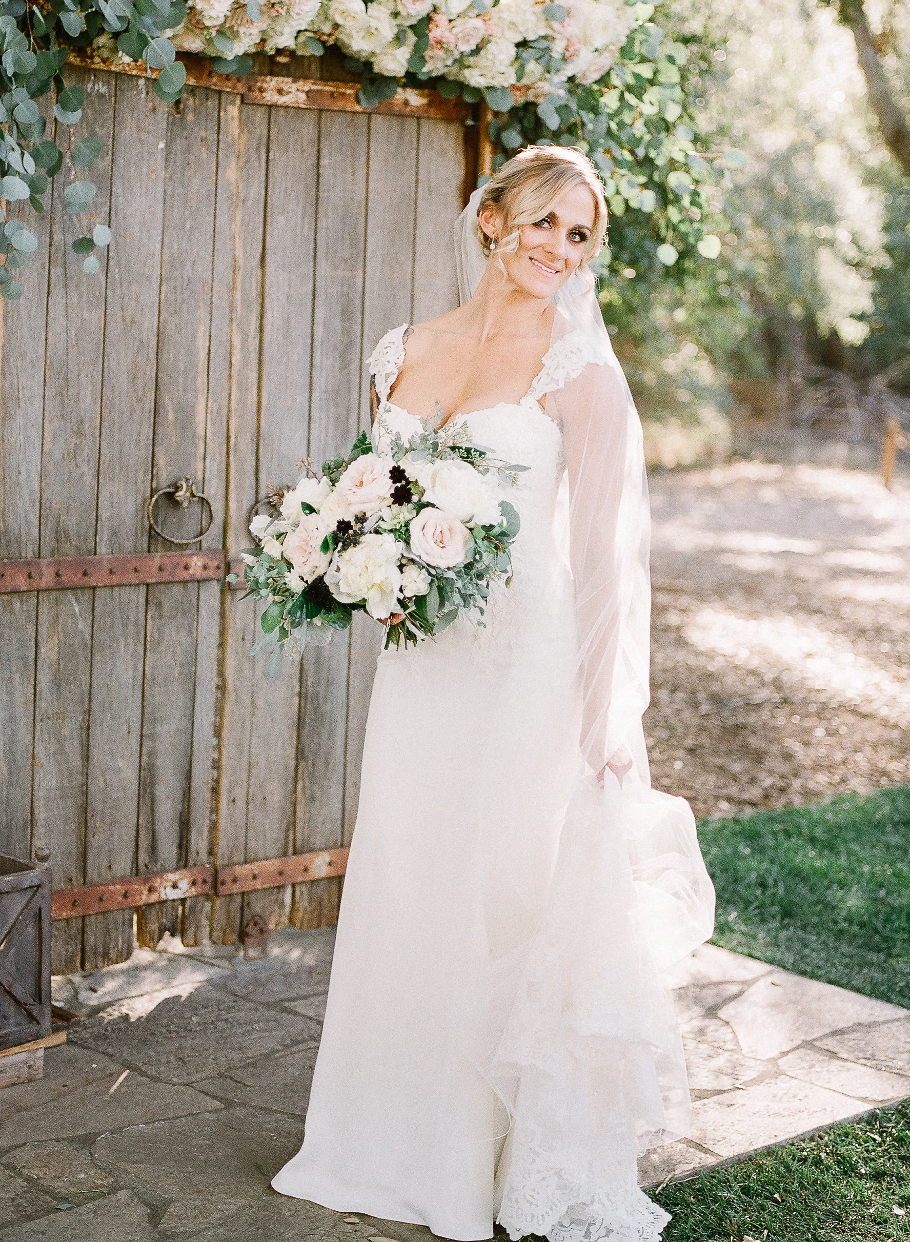 Bride portrait | Temecula Creek Inn Weddings | Compass Floral Design | Wedding Florist in San Diego and Southern California | Allie Lindsey Photography