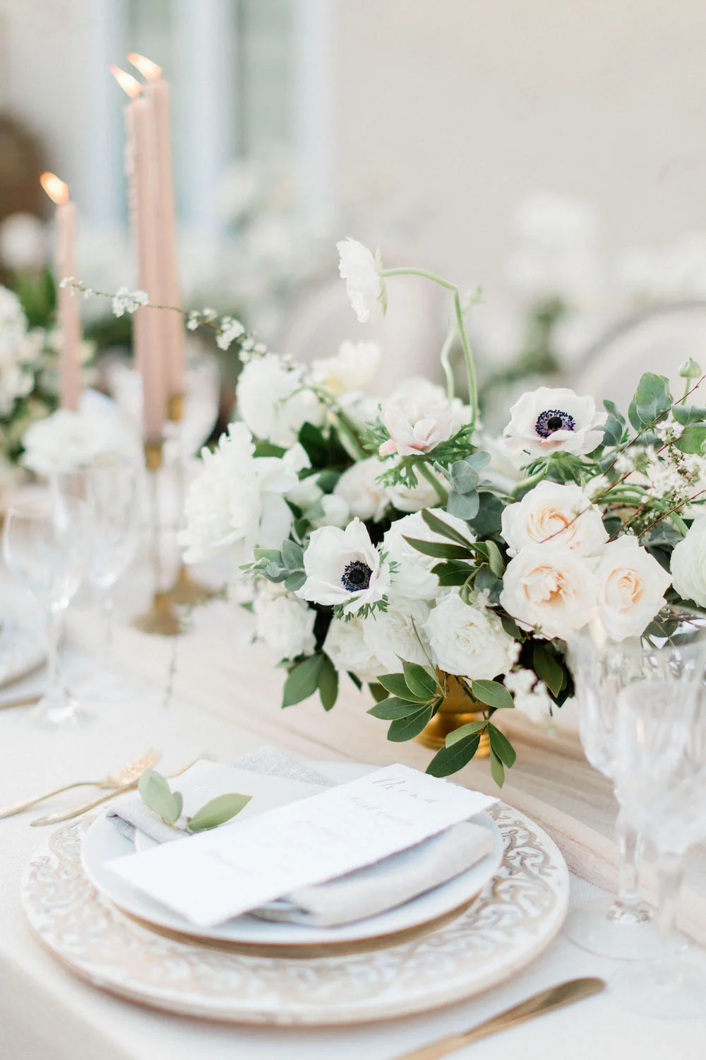 Soft and neutral wedding reception | The Inn at Rancho Santa Fe | Compass Floral | Wedding Florist in San Diego and Southern California | Devon Donnahoo Photography
