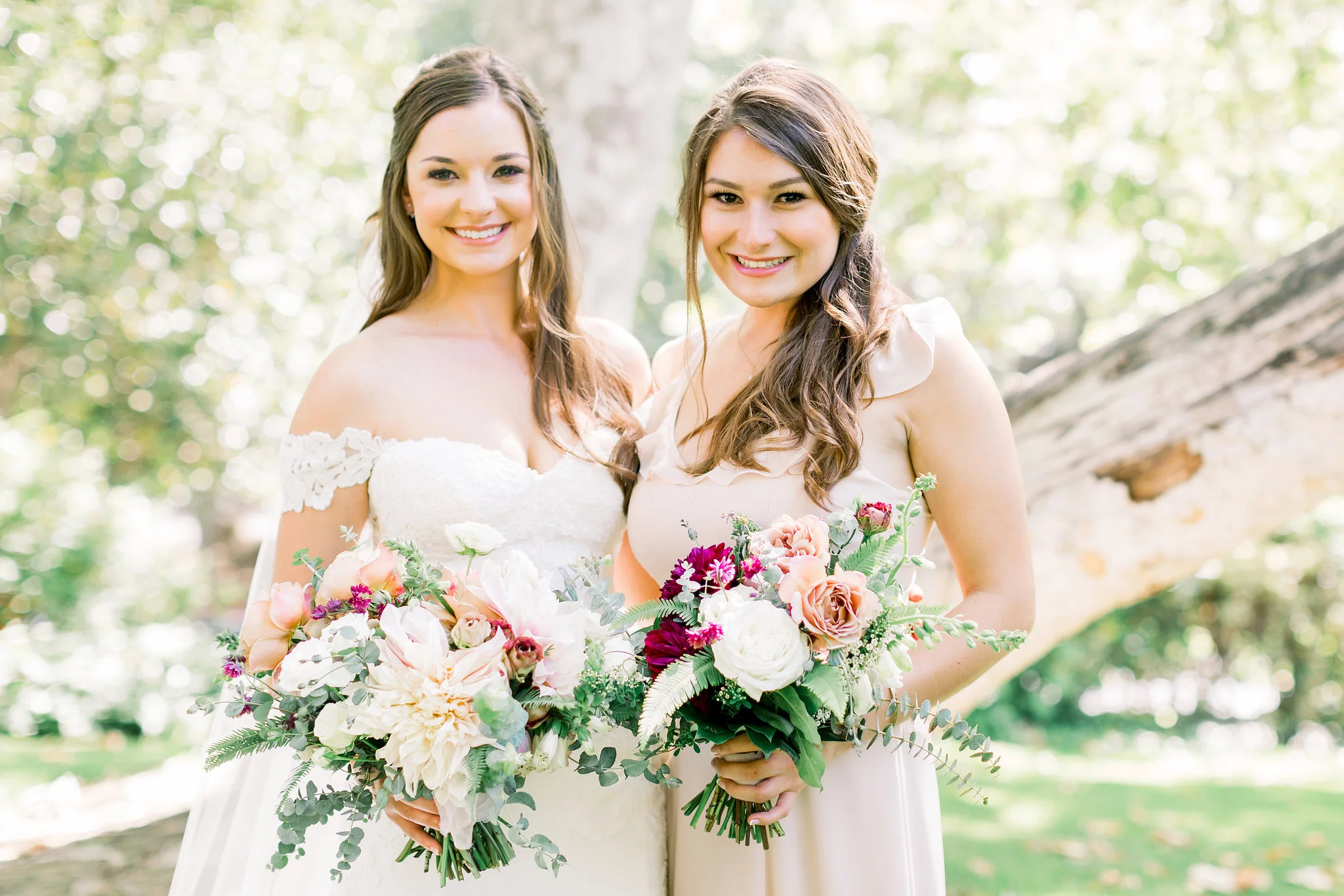 Dahlia and rose wedding flowers | Temecula Creek Inn | Compass Floral | Wedding Florist in San Diego and Southern California | Pauline Conway Photography