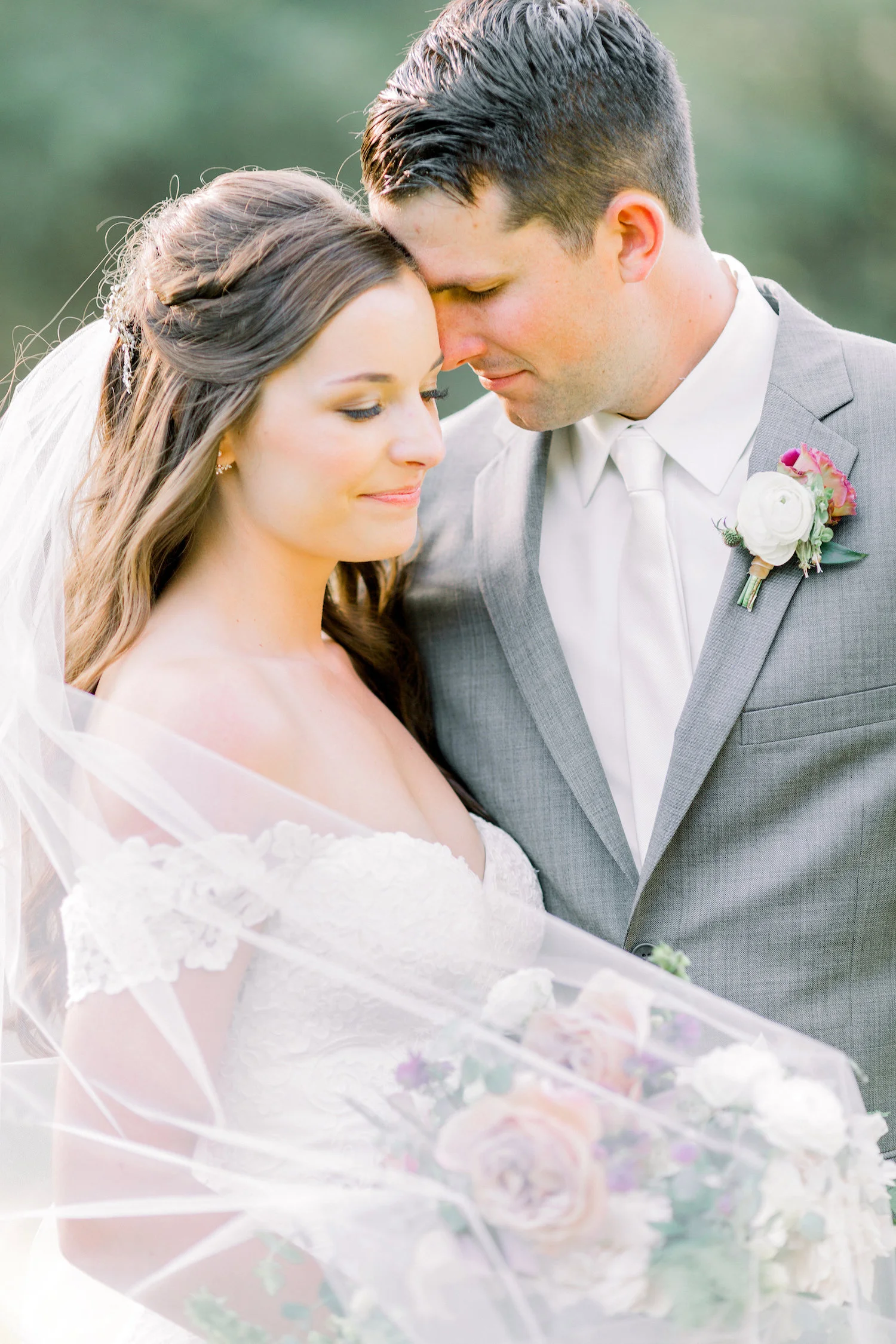 Fine art wedding photography and flowers | Temecula Creek Inn | Compass Floral | Wedding Florist in San Diego and Southern California | Pauline Conway Photography