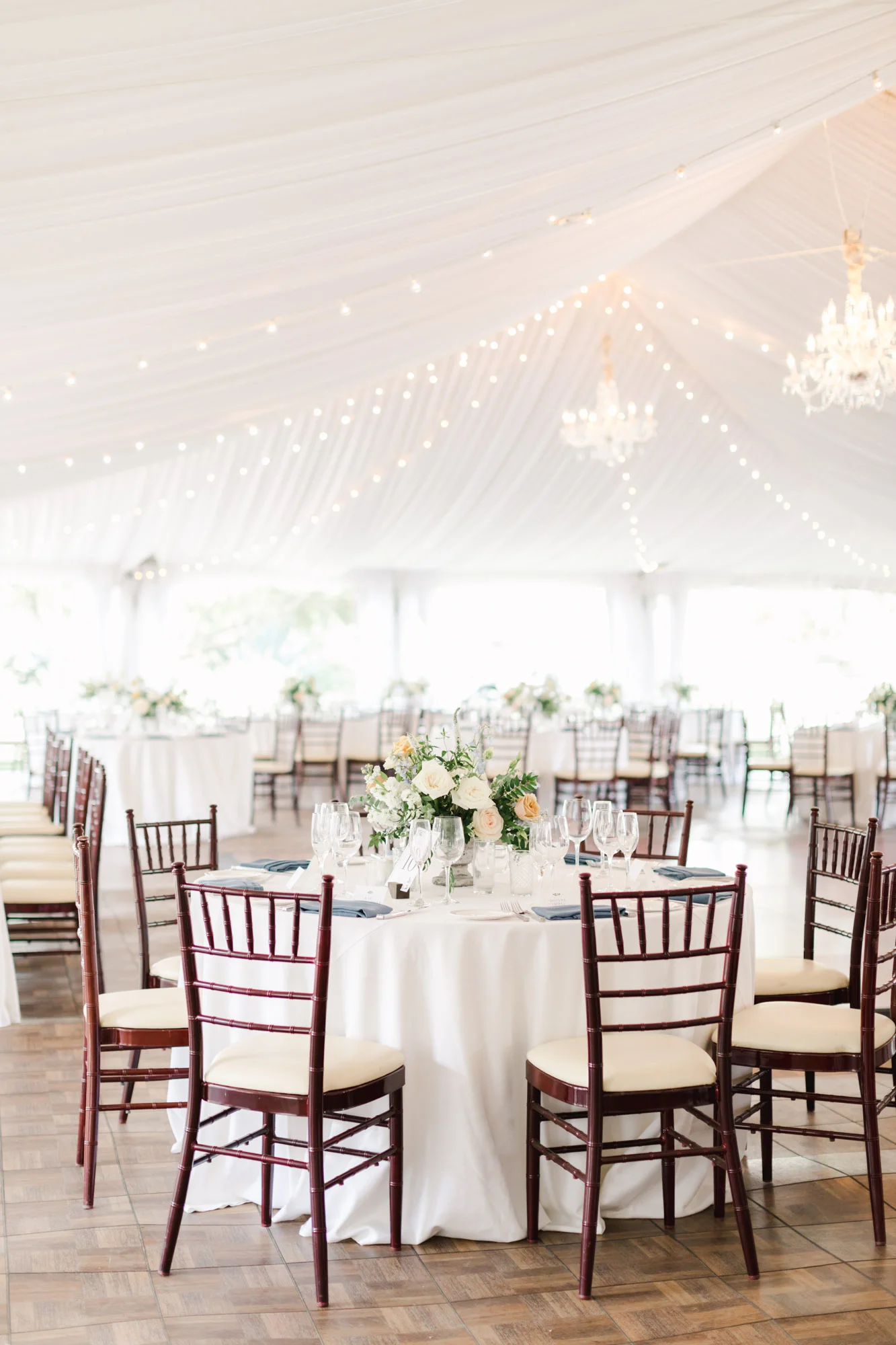 Tented San Diego wedding reception | The Santaluz Club | Compass Floral | Wedding Florist in San Diego and Southern California | Cavin Elizabeth Photography