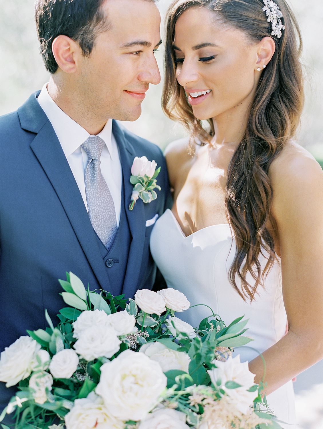 Outdoor garden bride and groom portrait | Rancho Bernardo Inn | Compass Floral | Wedding Florist in San Diego and Southern California | Dear Lovers Photography