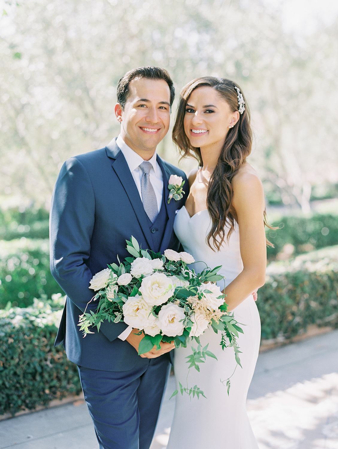 Outdoor garden bride and groom portrait | Rancho Bernardo Inn | Compass Floral | Wedding Florist in San Diego and Southern California | Dear Lovers Photography