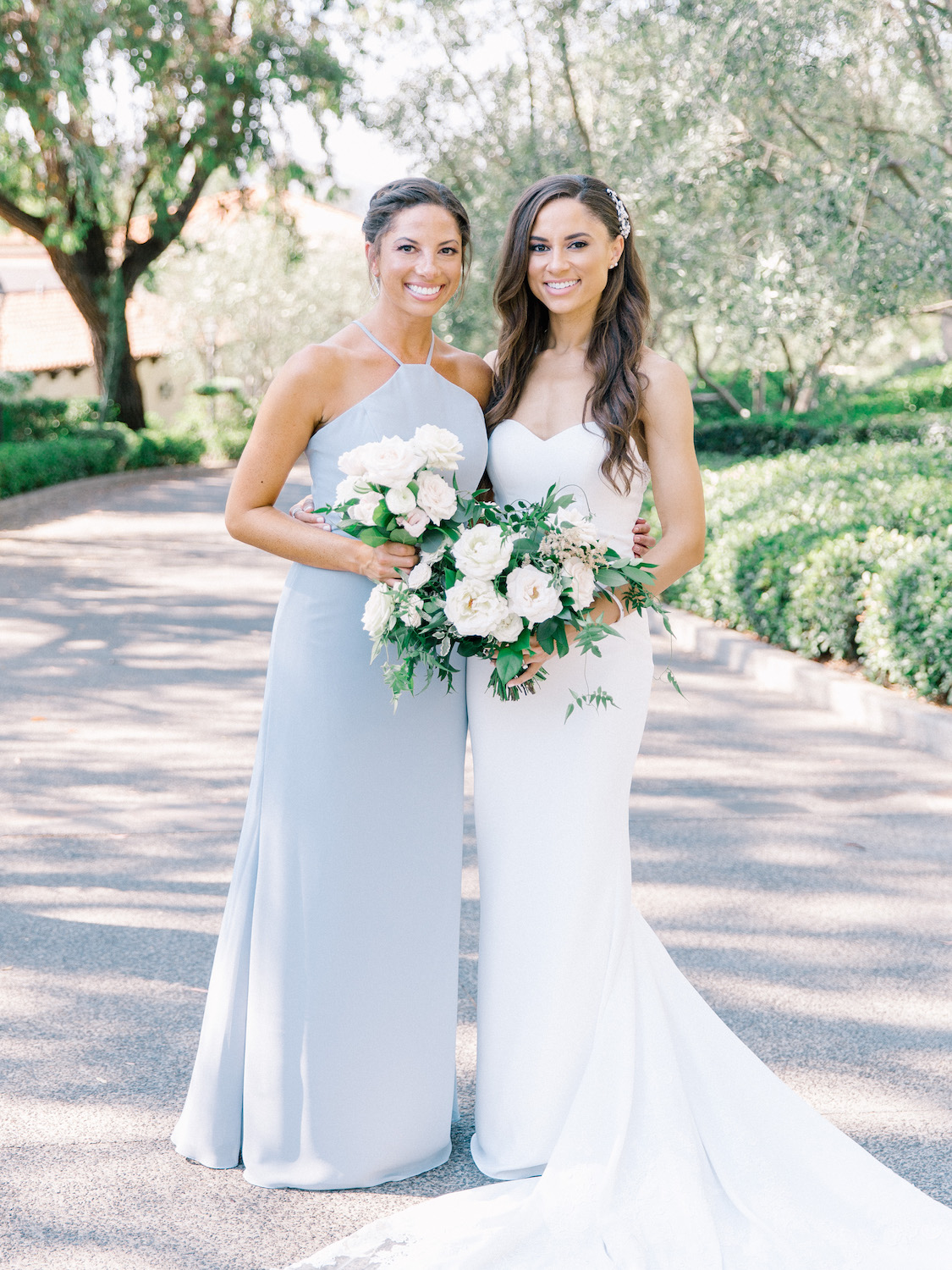 Outdoor bride and bridesmaid photos with white flowers | Rancho Bernardo Inn | Compass Floral | Wedding Florist in San Diego and Southern California | Dear Lovers Photography