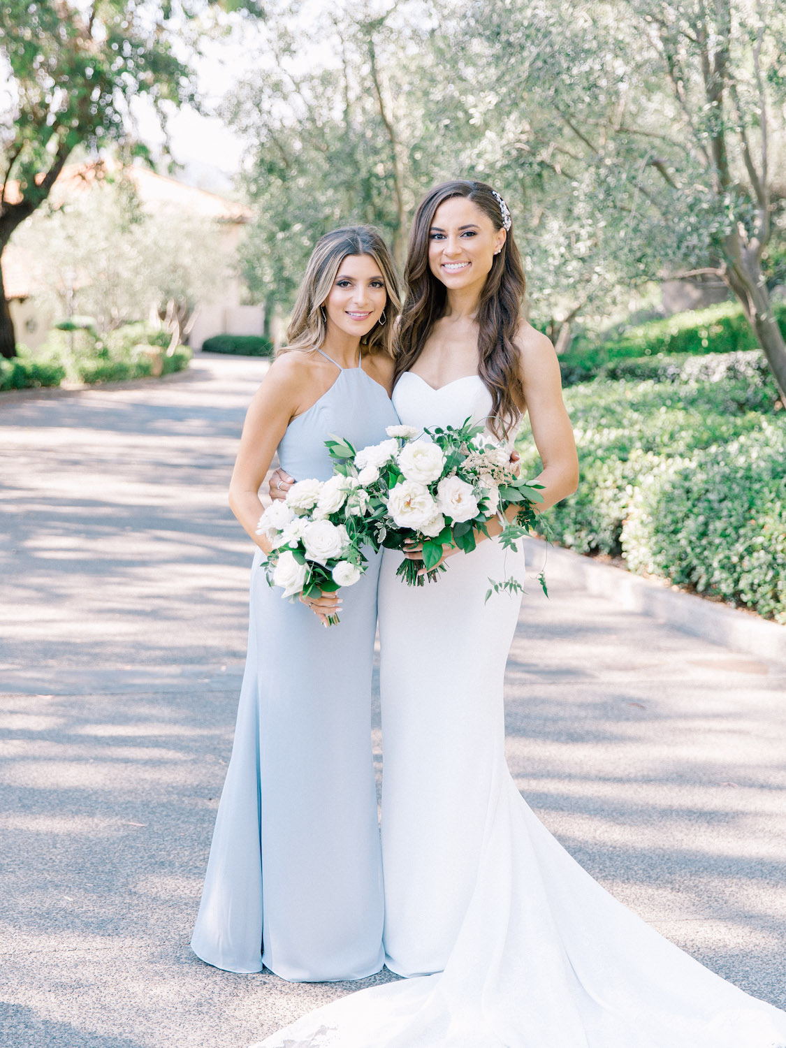 Outdoor bride and bridesmaid photos with white flowers | Rancho Bernardo Inn | Compass Floral | Wedding Florist in San Diego and Southern California | Dear Lovers Photography