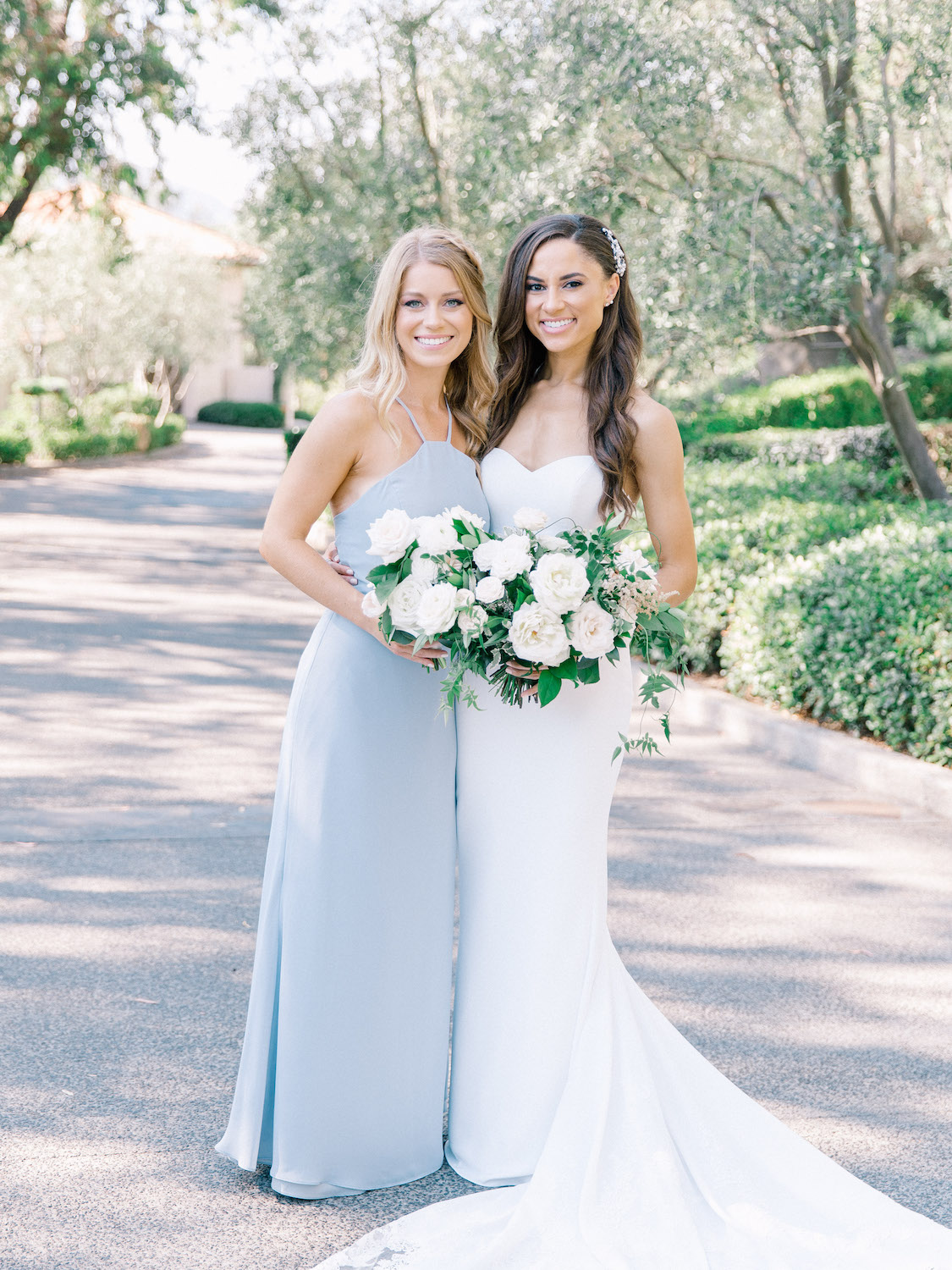 Outdoor bride and bridesmaid photos with white flowers | Rancho Bernardo Inn | Compass Floral | Wedding Florist in San Diego and Southern California | Dear Lovers Photography