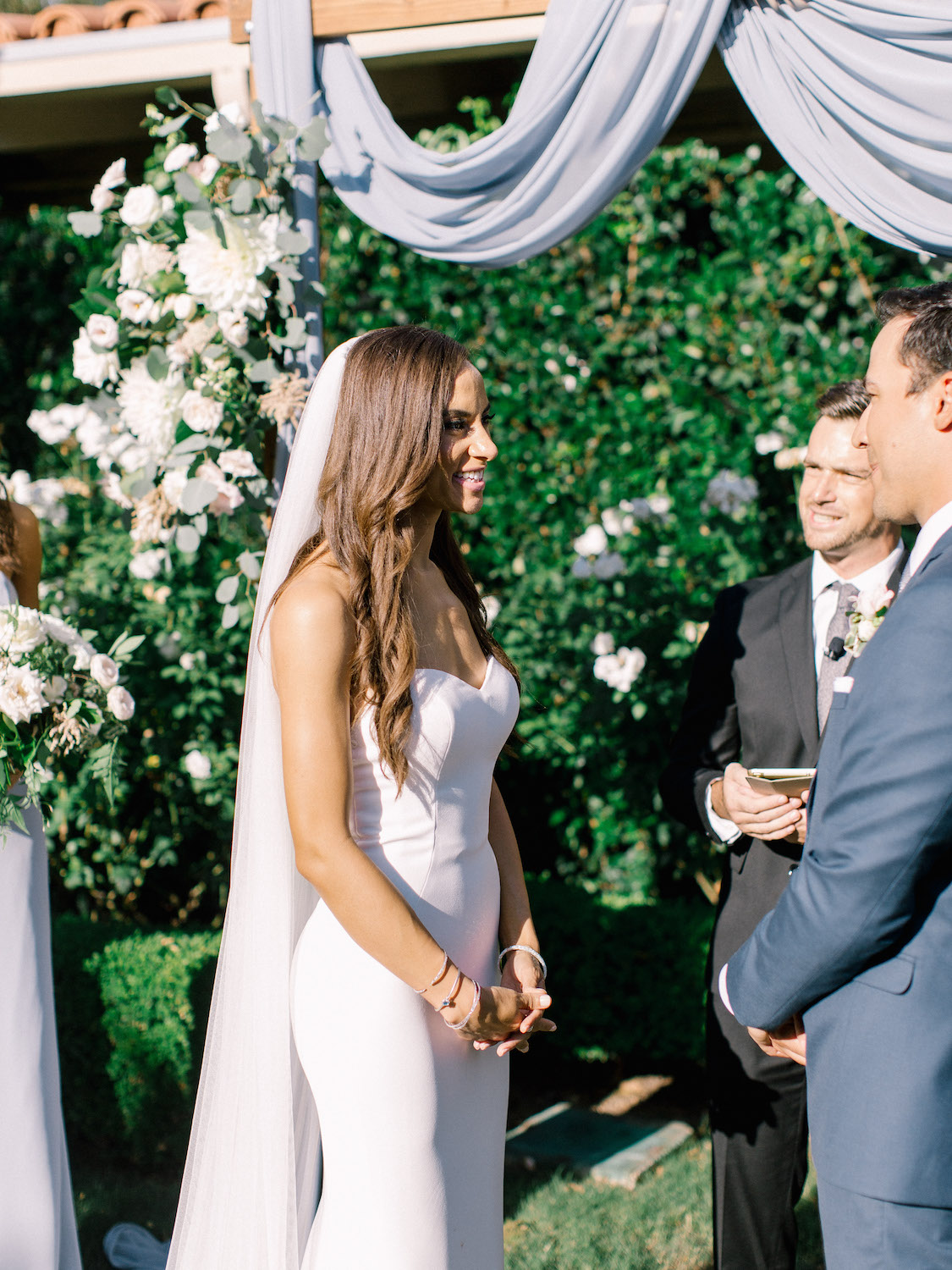 Outdoor garden wedding | Rancho Bernardo Inn | Compass Floral | Wedding Florist in San Diego and Southern California | Dear Lovers Photography