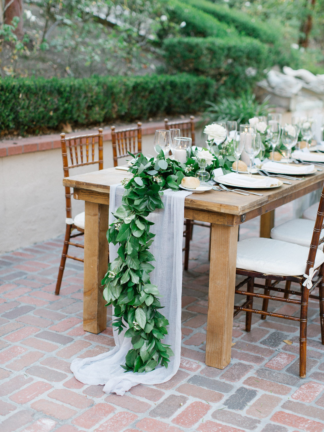 Long table garland | Rancho Bernardo Inn | Compass Floral | Wedding Florist in San Diego and Southern California | Dear Lovers Photography