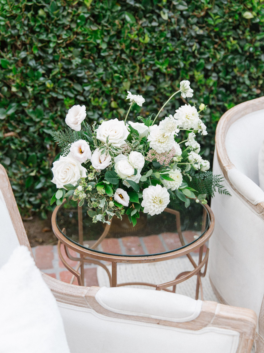 Wedding reception lounge flowers | Rancho Bernardo Inn | Compass Floral | Wedding Florist in San Diego and Southern California | Dear Lovers Photography