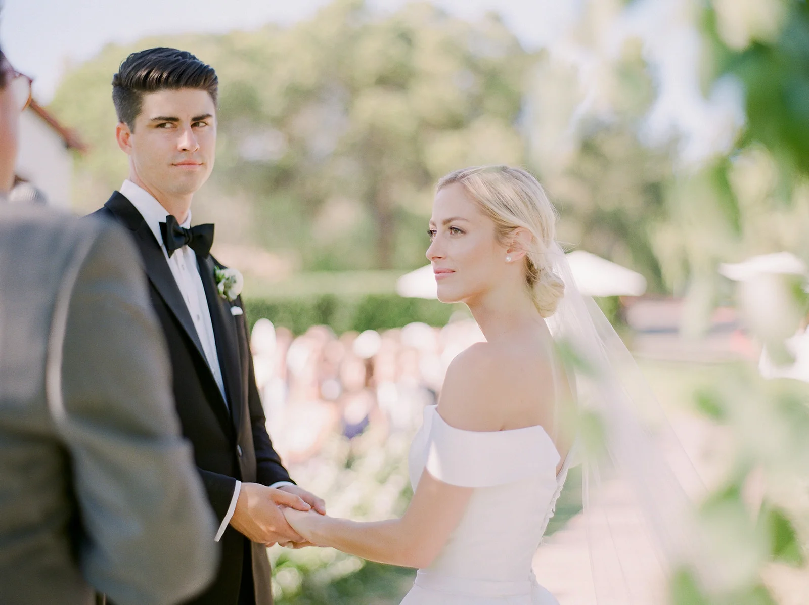 Vows, outdoor wedding ceremony | Rancho Santa Fe Golf Club | Compass Floral | Wedding Florist in San Diego and Southern California | Rachael McCall Photography