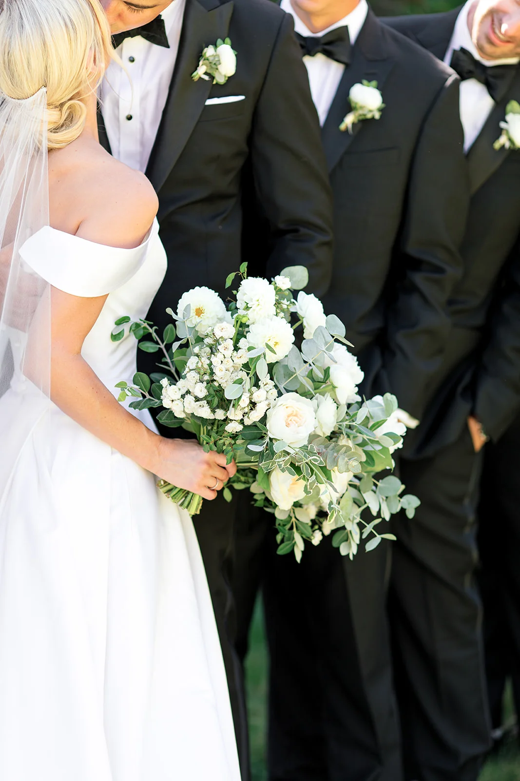 Black tie wedding, white bridal bouquet | Rancho Santa Fe Golf Club | Compass Floral | Wedding Florist in San Diego and Southern California | Rachael McCall Photography