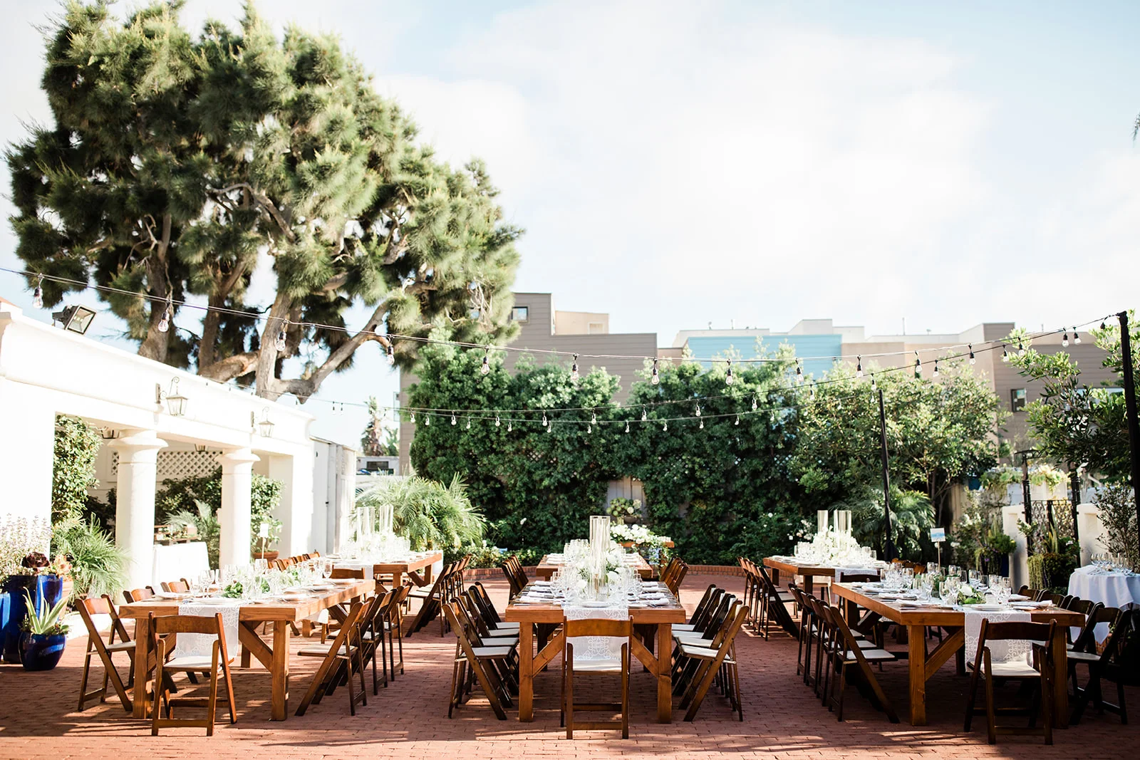 Garden romantic, outdoor San Diego wedding venue | Darlington House, La Jolla | Compass Floral | Wedding Florist in San Diego and Southern California | My Sun and Stars Co. Photography