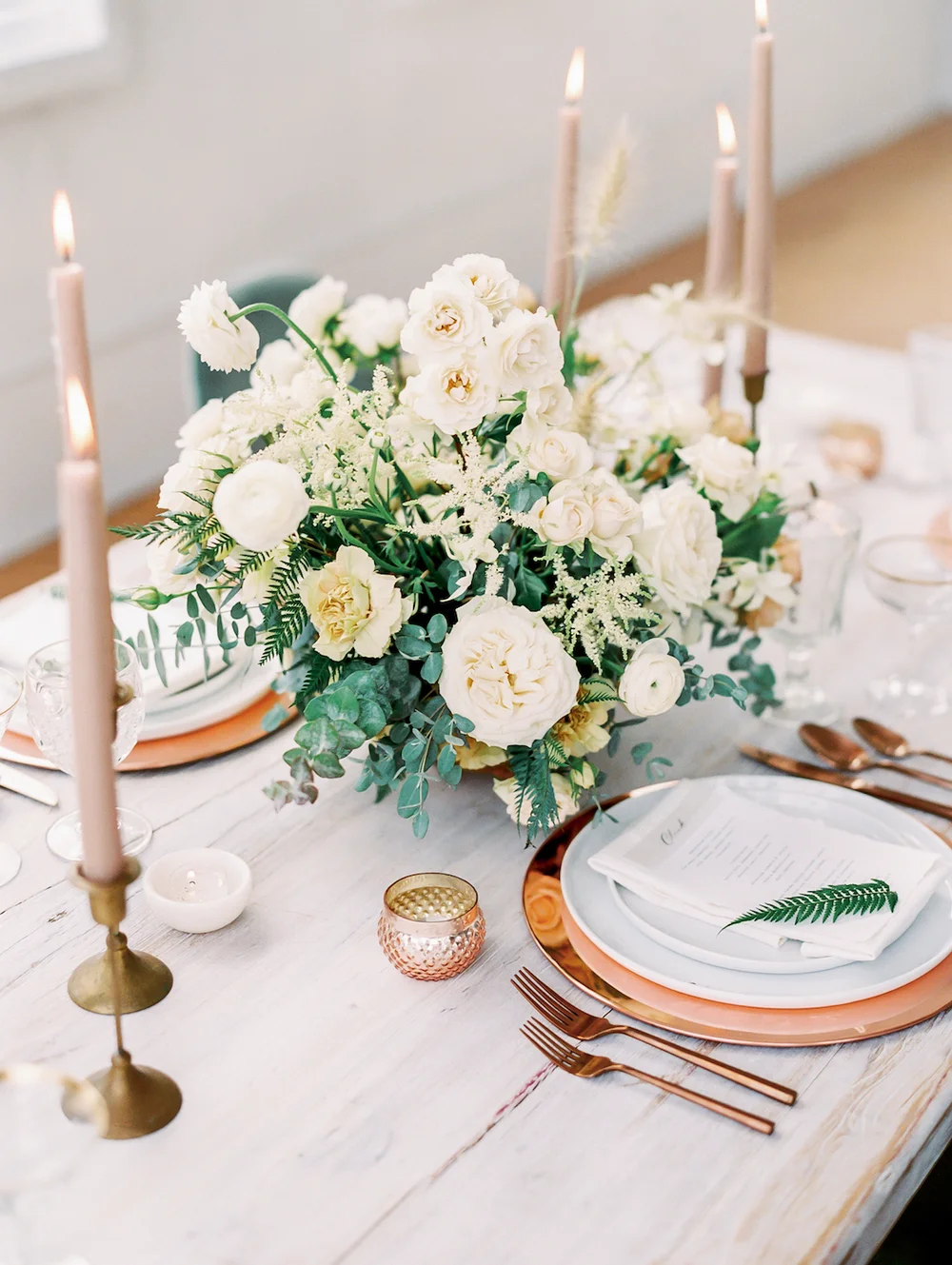 Neutral wedding flowers | Studio 710 | Compass Floral | Wedding Florist in San Diego and Southern California | Dear Lovers Photography