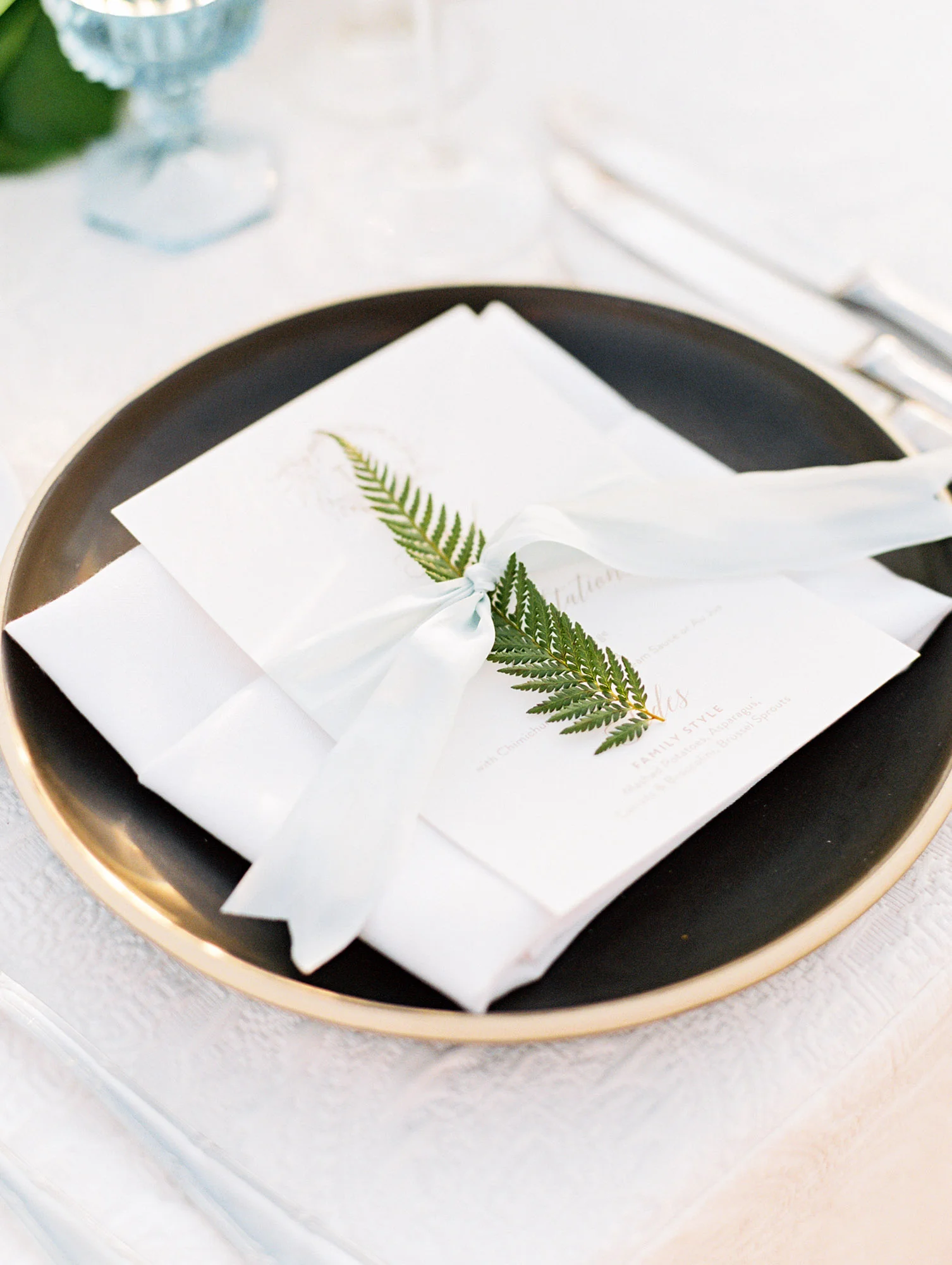 Fern napkin treatment for elegant place setting | Del Mar Country Club | Compass Floral | Wedding Florist in San Diego and Southern California | Cavin Elizabeth Photography