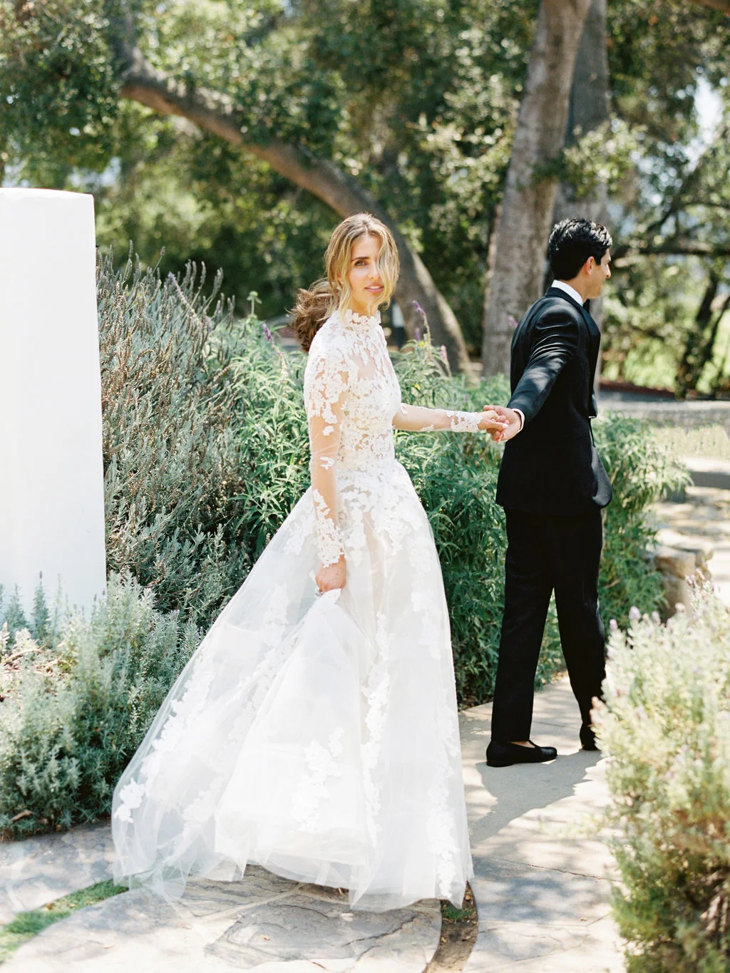 Bride and groom portrait | Ojai Valley Inn | Compass Floral | Wedding Florist in San Diego and Southern California | Ryan Ray Photography