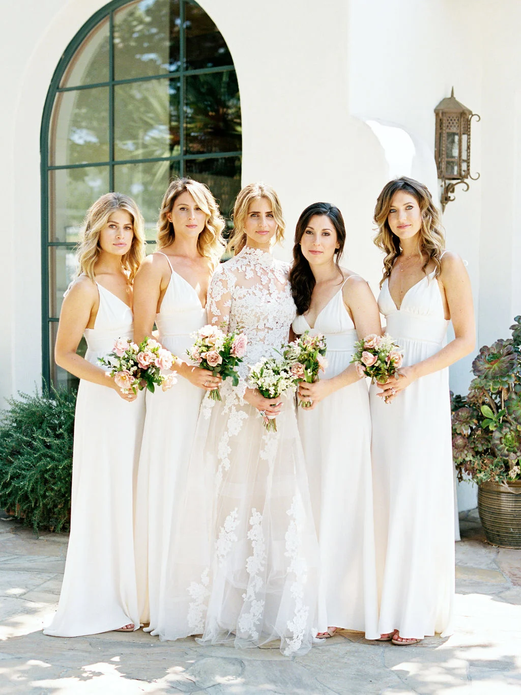 Bridesmaids in white | Ojai Valley Inn | Compass Floral | Wedding Florist in San Diego and Southern California | Ryan Ray Photography