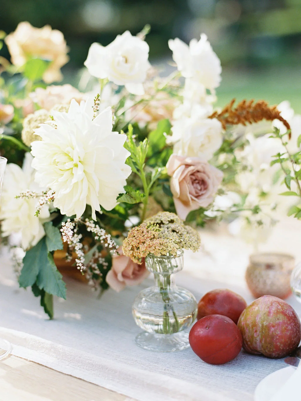 Garden romantic wedding centerpiece | Ojai Valley Inn | Compass Floral | Wedding Florist in San Diego and Southern California | Ryan Ray Photography