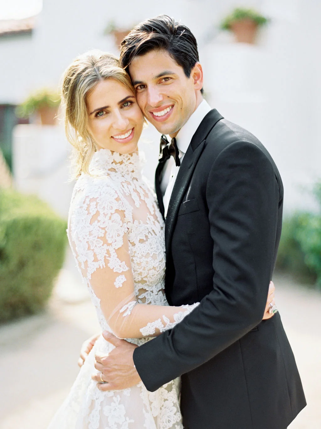 Bride and groom portrait | Ojai Valley Inn | Compass Floral | Wedding Florist in San Diego and Southern California | Ryan Ray Photography