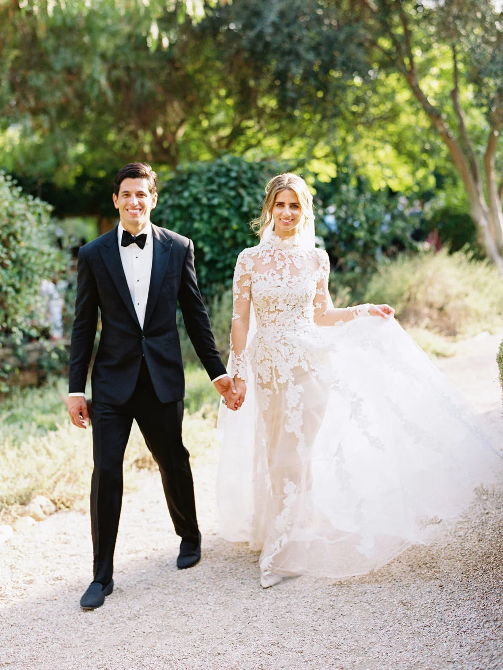Bride and groom portrait | Ojai Valley Inn | Compass Floral | Wedding Florist in San Diego and Southern California | Ryan Ray Photography