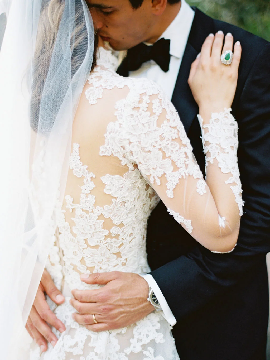 Bride and groom portrait | Ojai Valley Inn | Compass Floral | Wedding Florist in San Diego and Southern California | Ryan Ray Photography