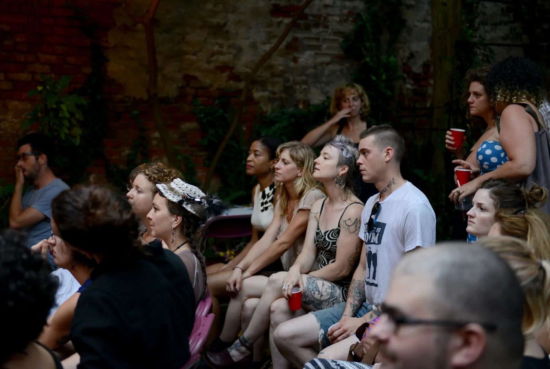 The evening was well attended, with over 120 people in the courtyard of the New Orleans Pharmacy Museum.