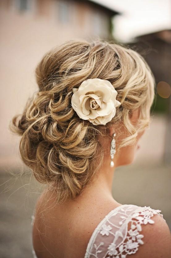 PLATINUM HAIR SALON Wedding Party & Prom Hairstyling: 262.763.6800 or platinumonpine.com