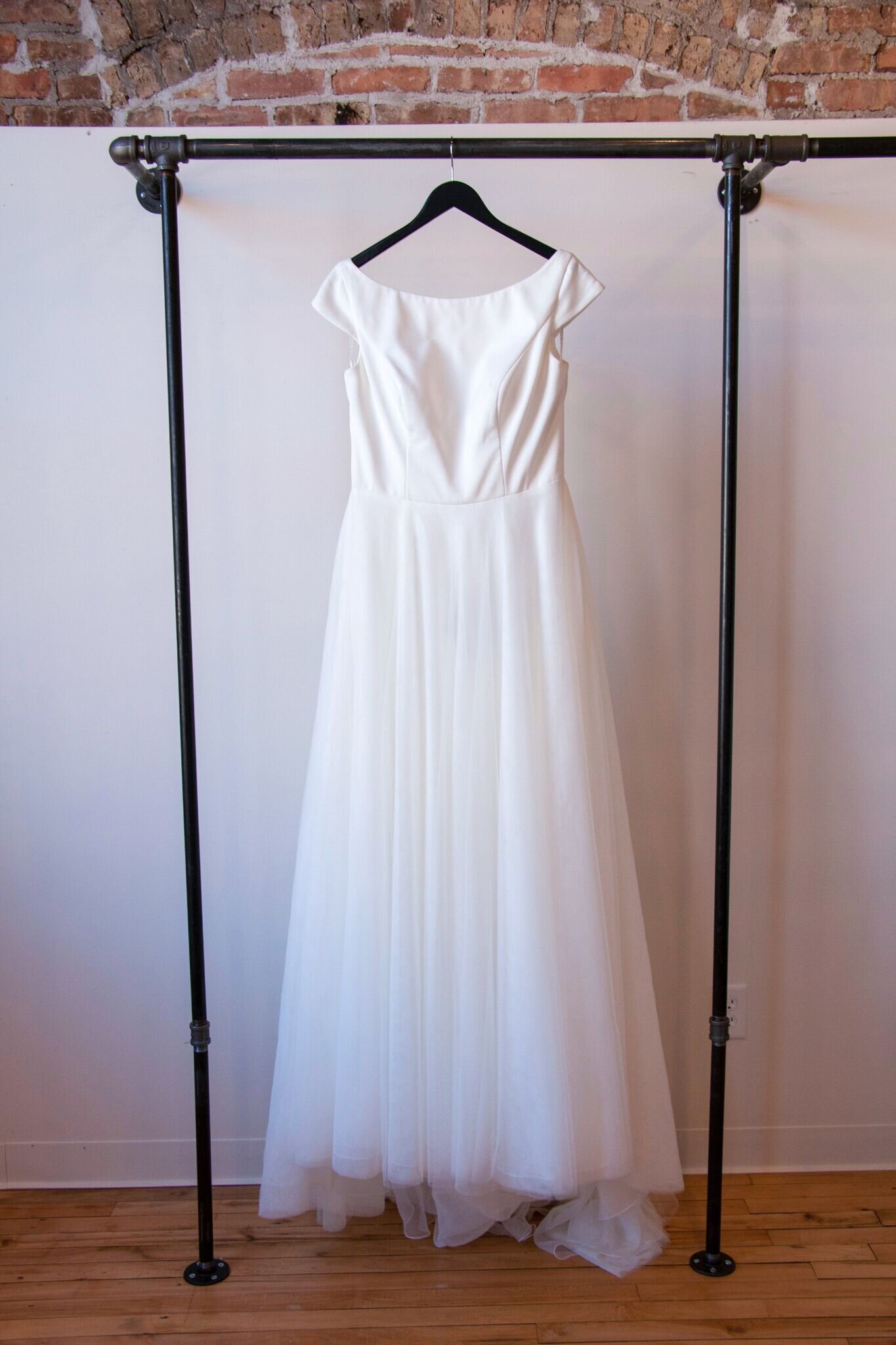 D2304 - Front.jpeg