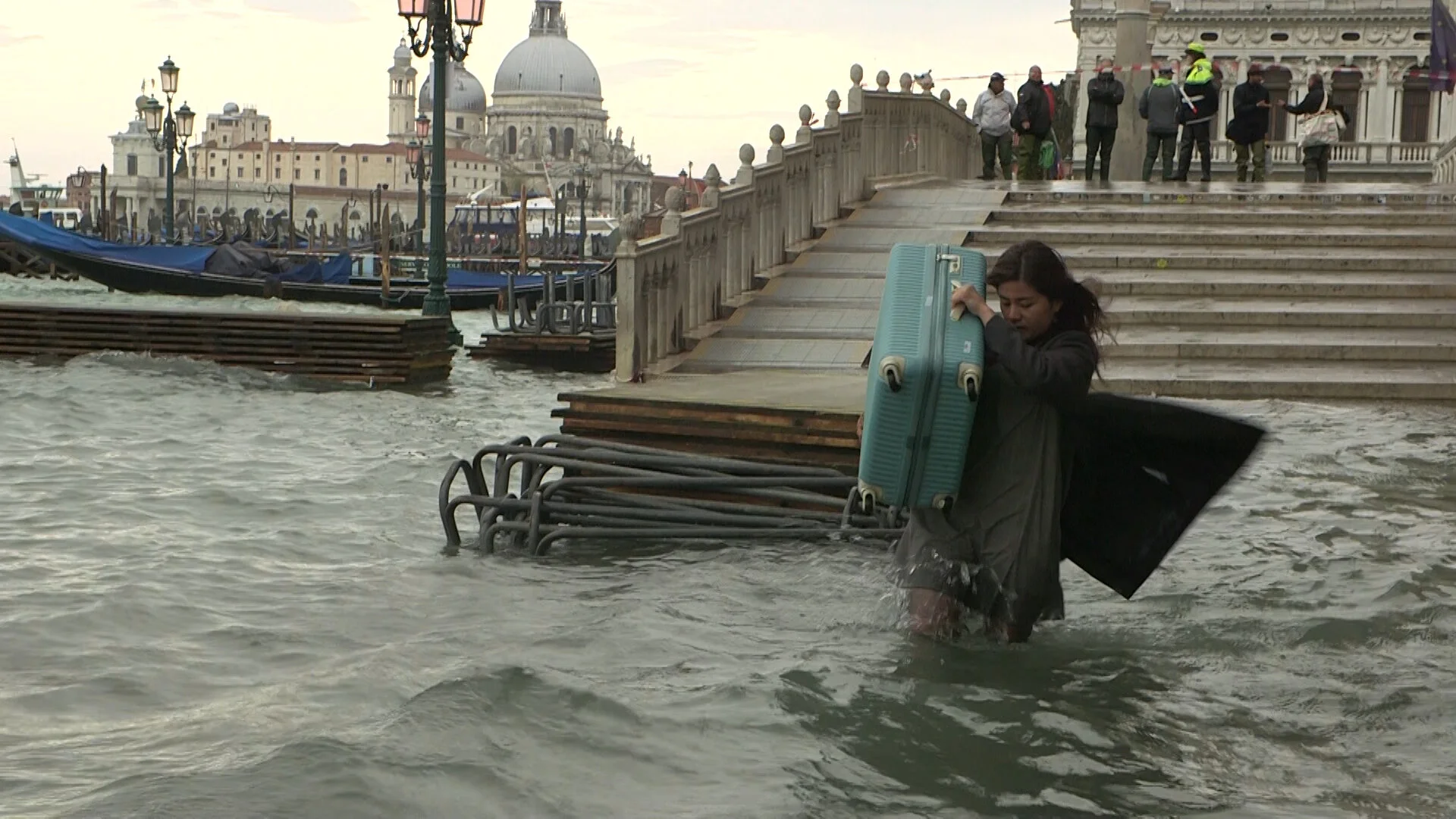 Walking through acqua alta.jpg
