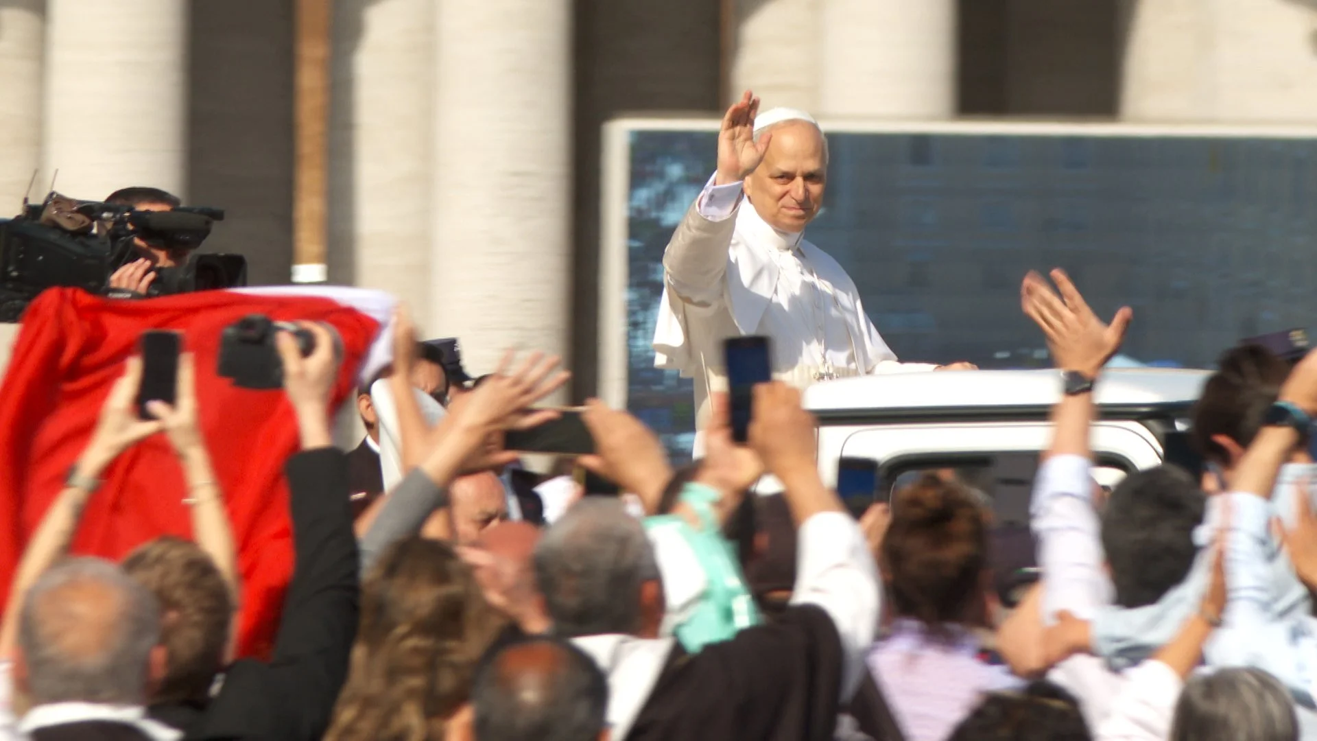 POPE2.jpg