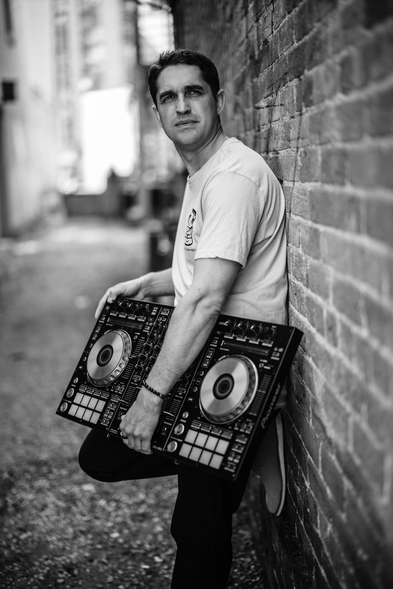 DJ Cachet - Sports Side